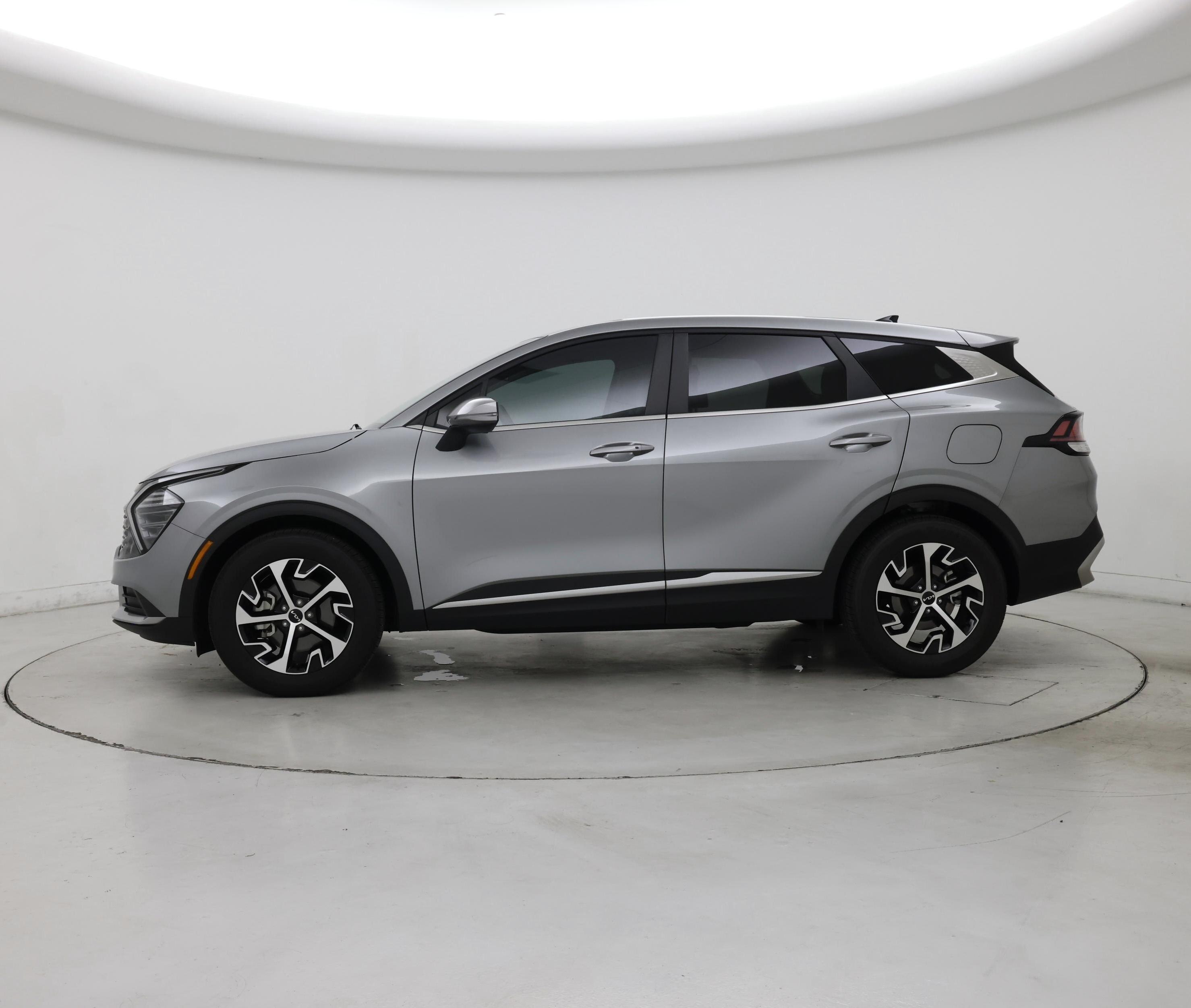 Thumbnail: 2024 Kia Sportage - 3