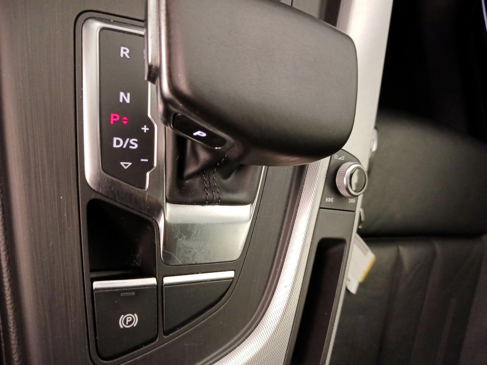 2017 Audi A4 Premium Plus - Photo 19