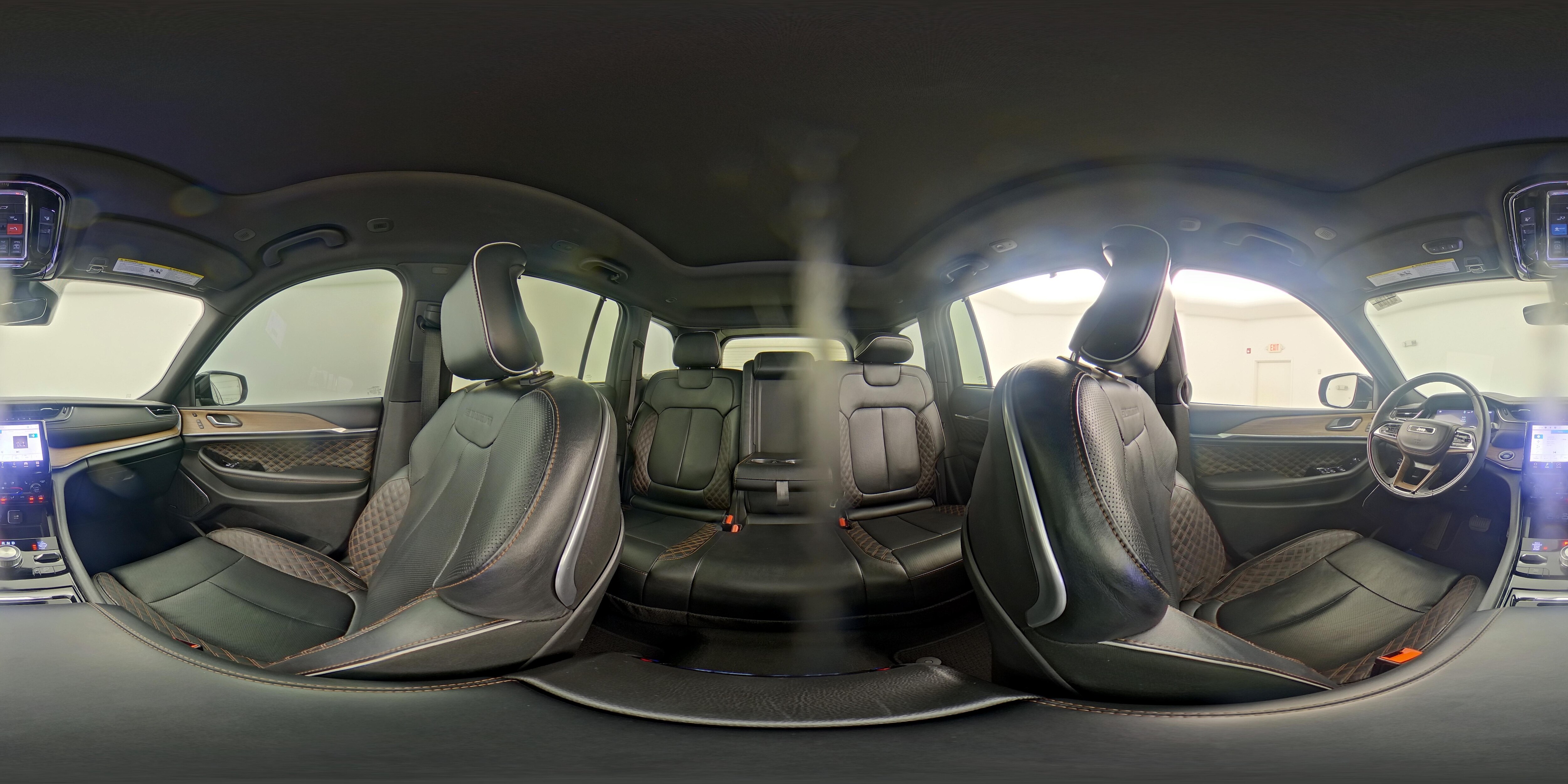 2023 Jeep Grand Cherokee Summit - Photo 24