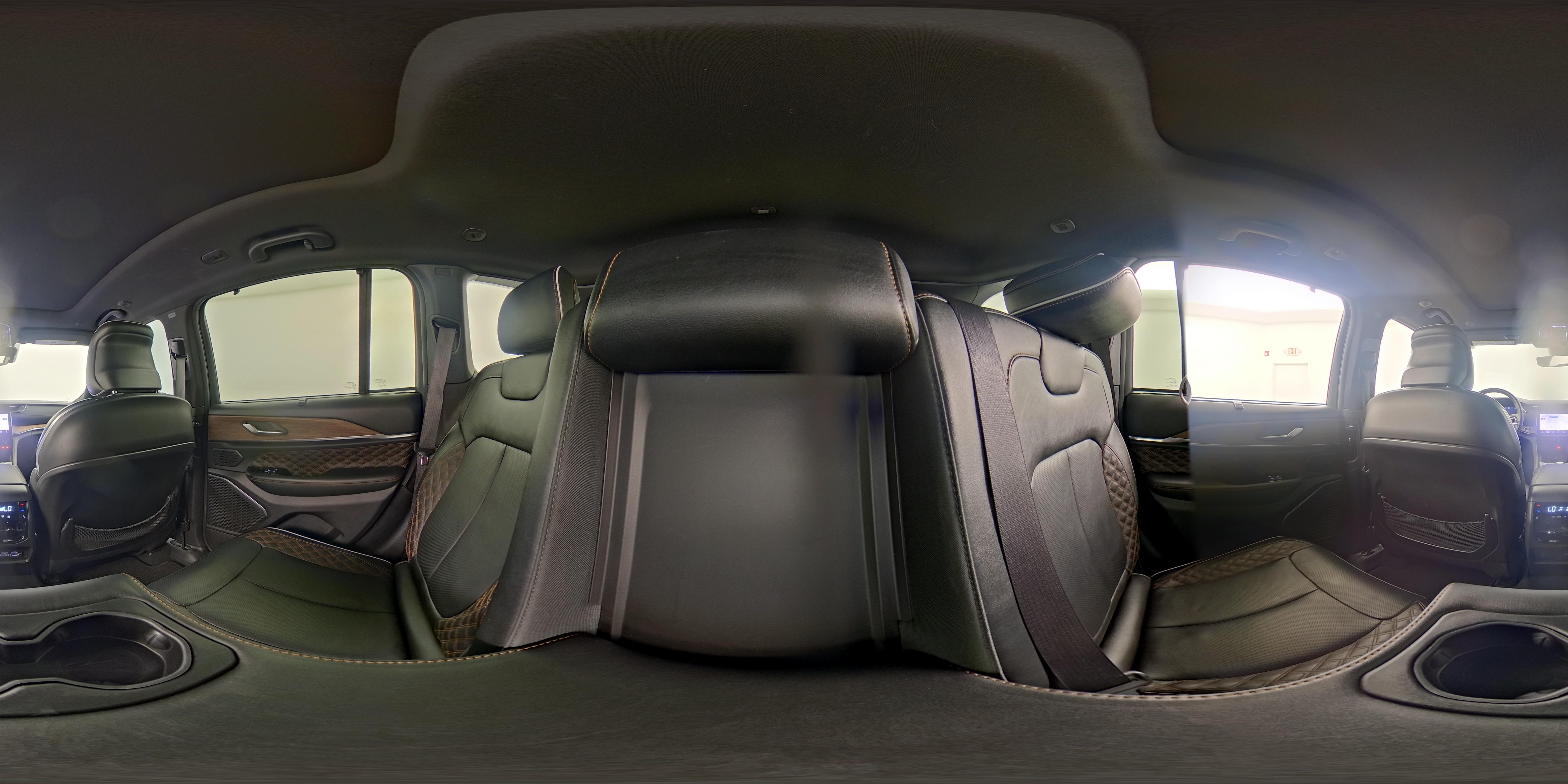 2023 Jeep Grand Cherokee Summit - Photo 25