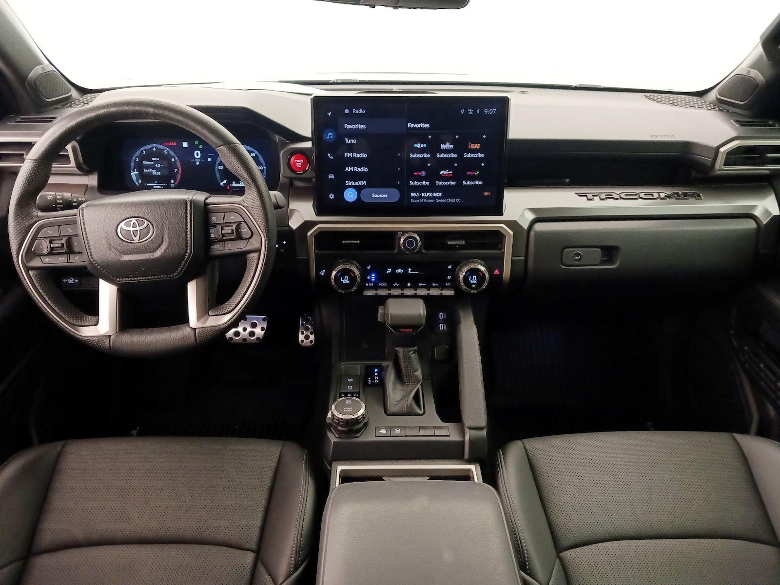 Apple CarPlay® & Android Auto™