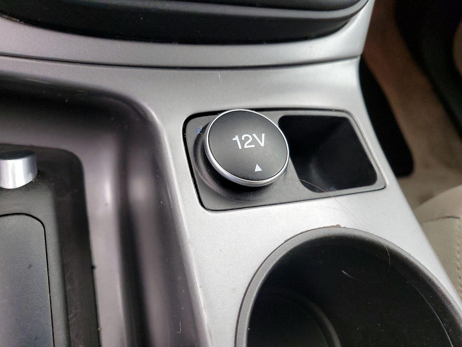 Thumbnail: 2014 Ford Escape - 18