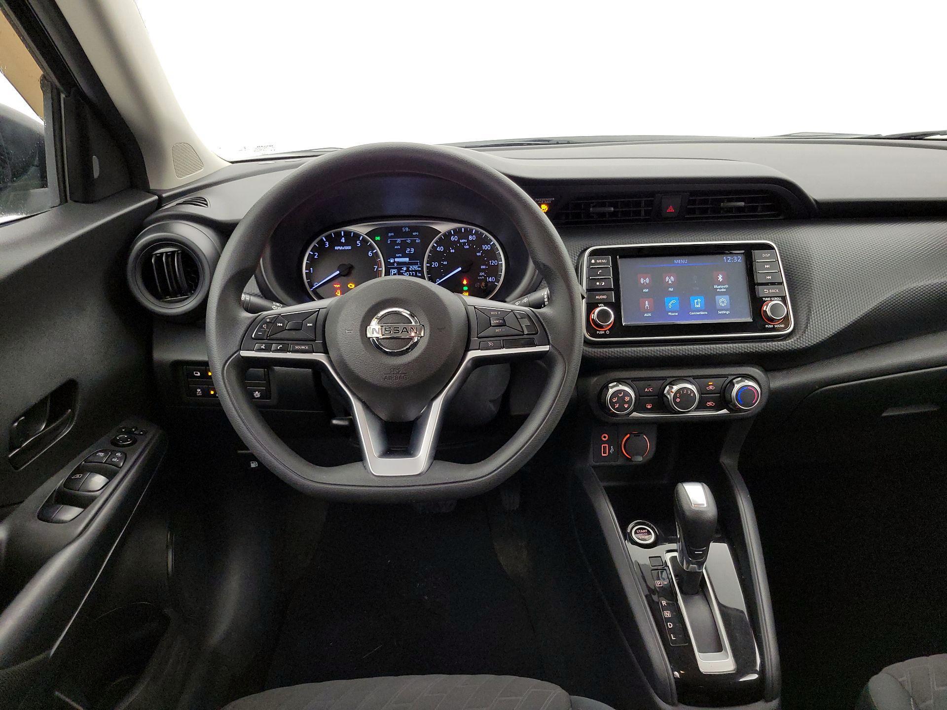 Thumbnail: 2021 Nissan Kicks - 10