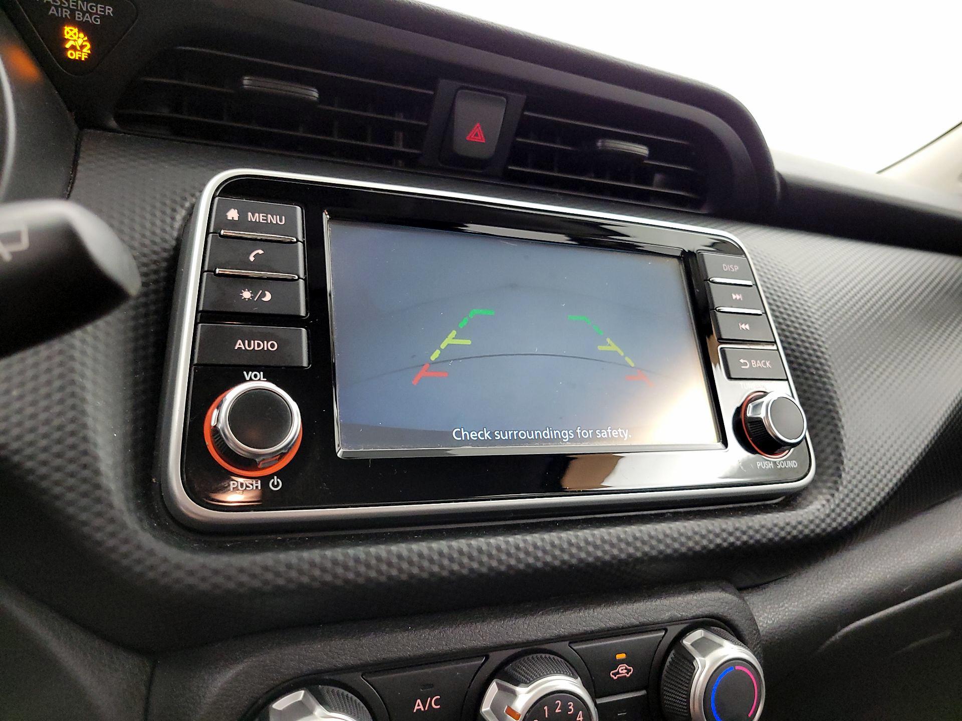 Thumbnail: 2021 Nissan Kicks - 14