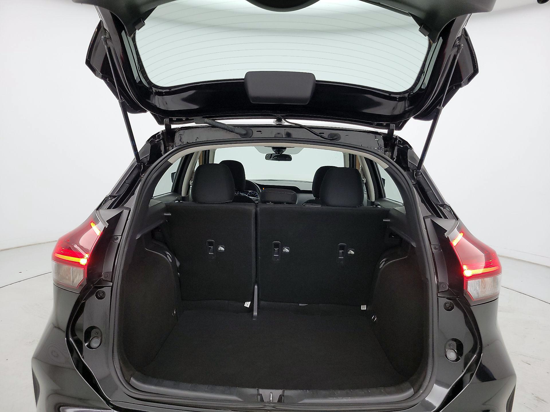 Thumbnail: 2021 Nissan Kicks - 20