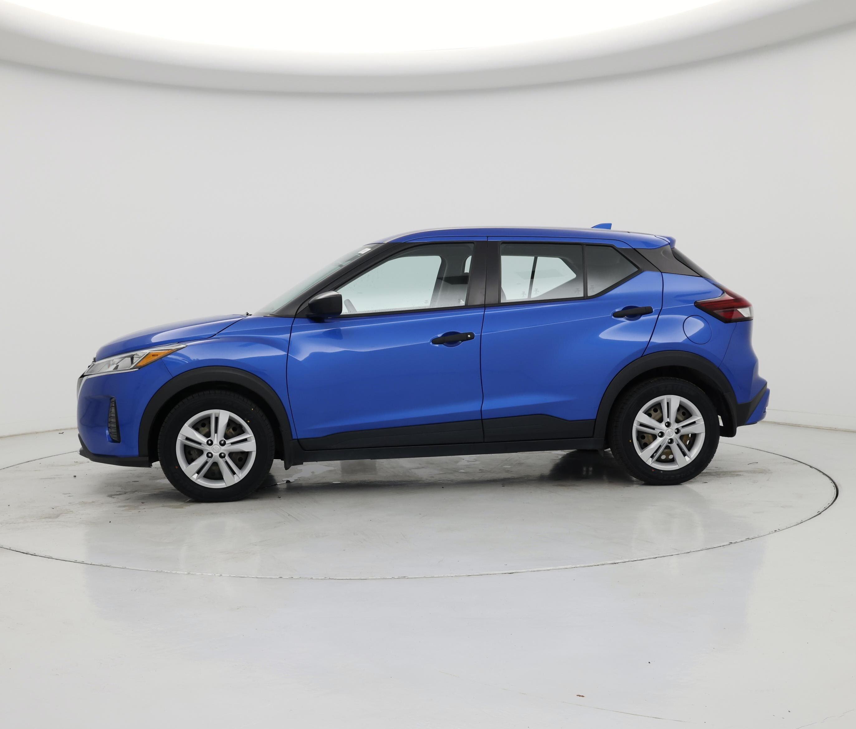 Thumbnail: 2022 Nissan Kicks - 3