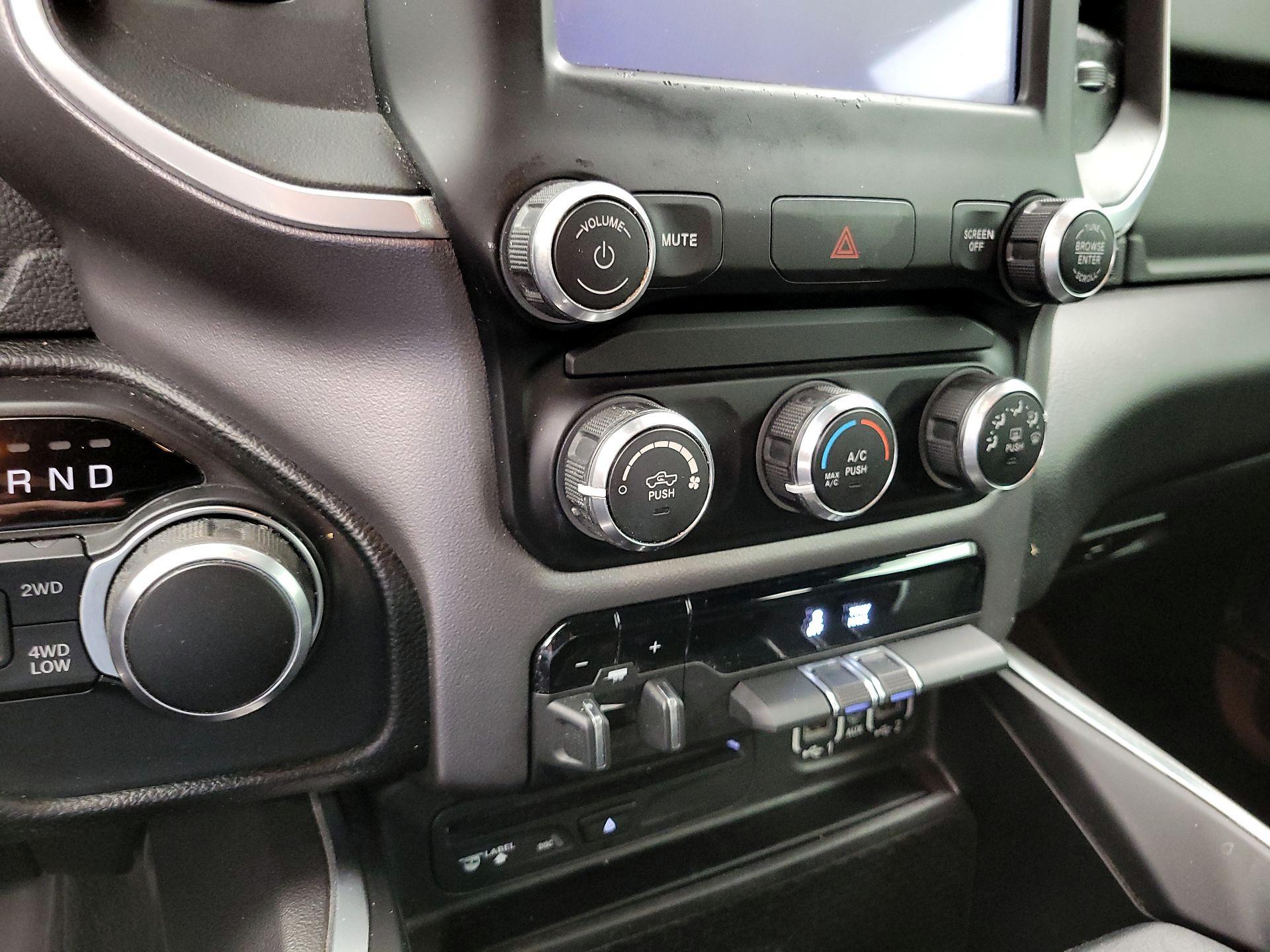 Thumbnail: 2019 RAM 1500 - 16