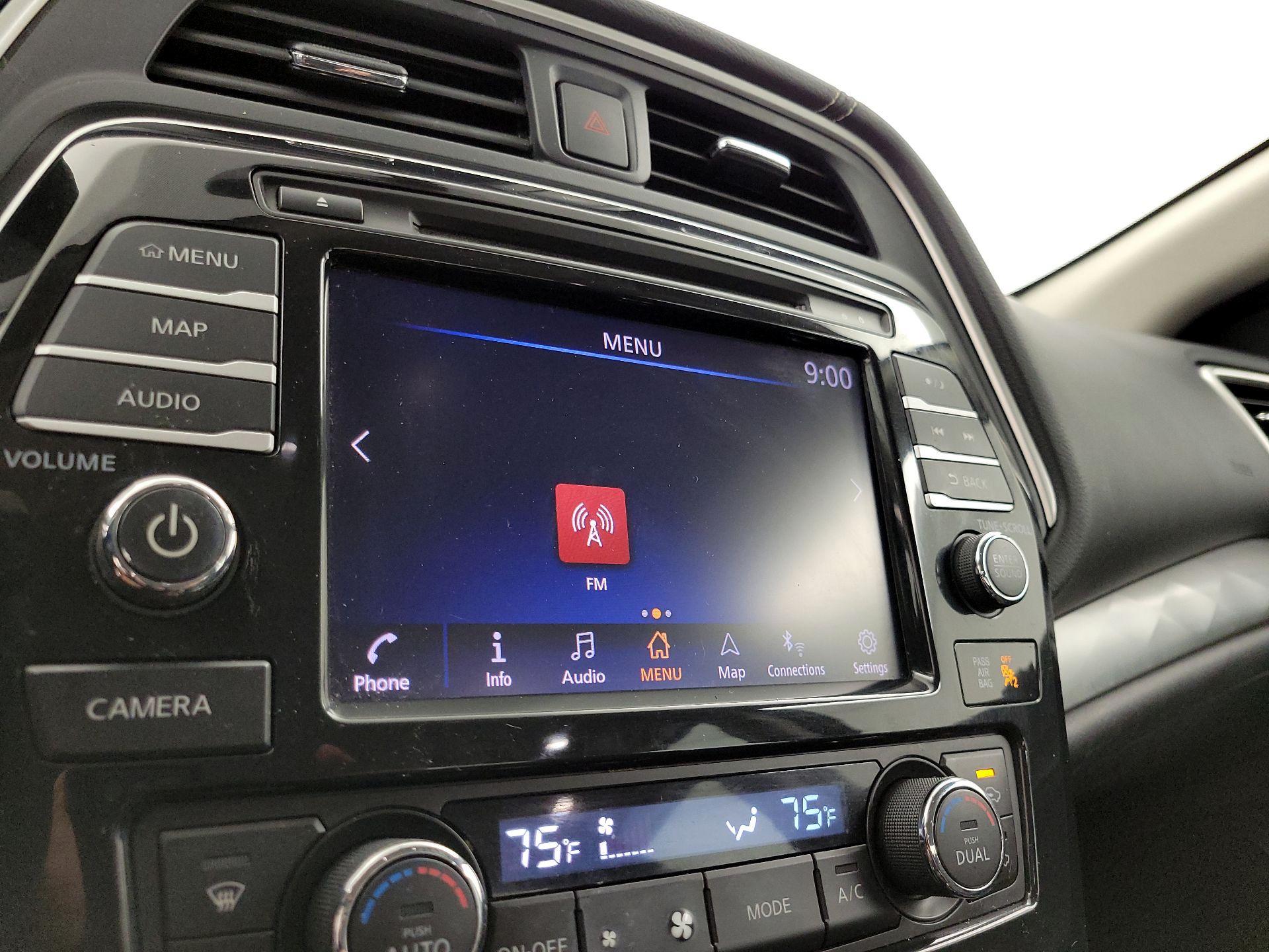Thumbnail: 2019 Nissan Maxima - 16