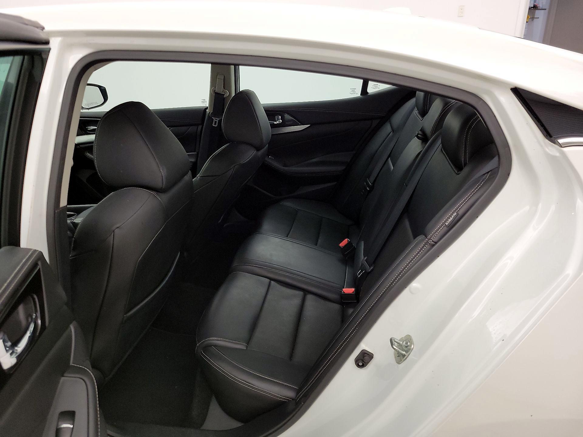 Thumbnail: 2019 Nissan Maxima - 20