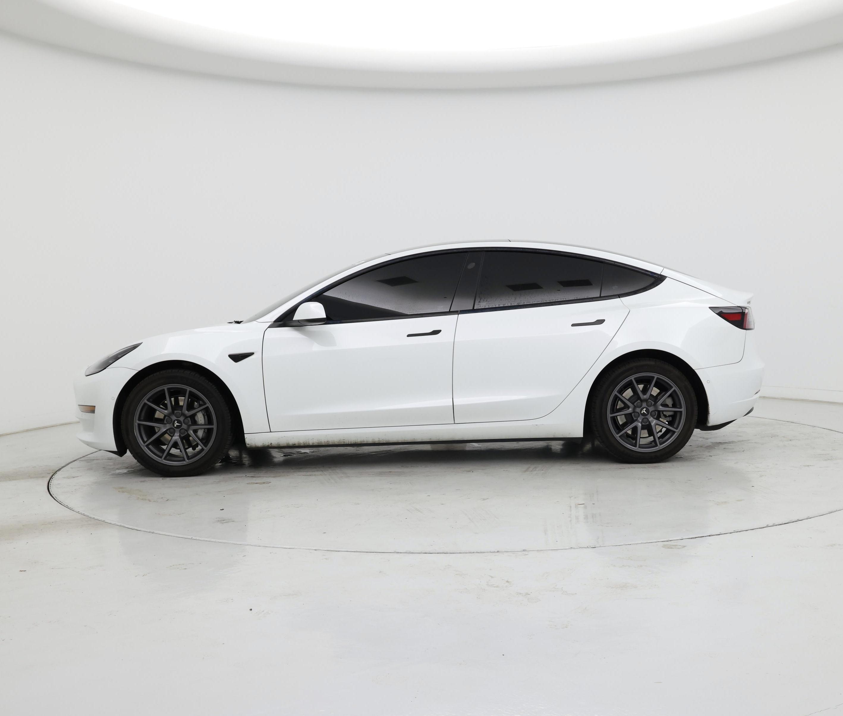 Thumbnail: 2022 Tesla Model 3 - 3
