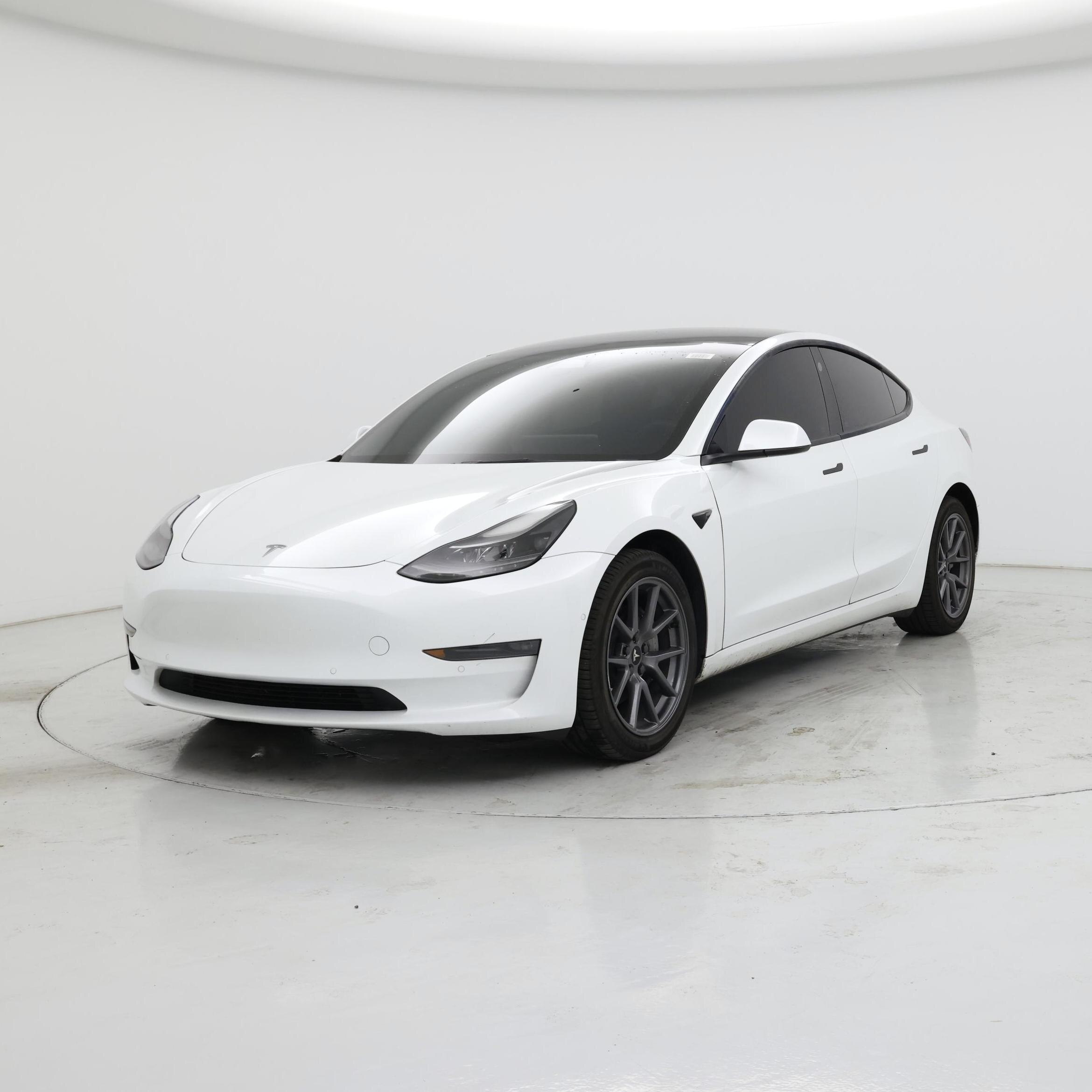 Thumbnail: 2022 Tesla Model 3 - 4