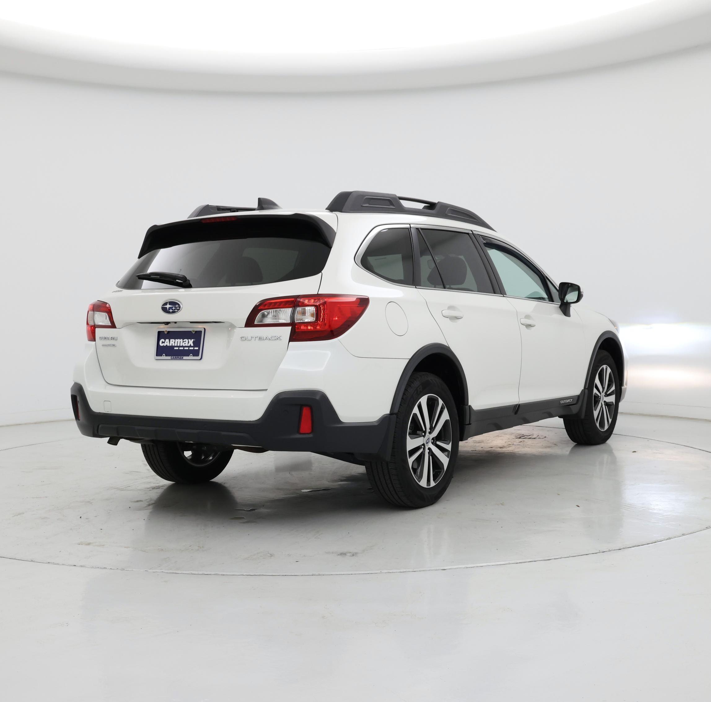 Thumbnail: 2018 Subaru Outback - 8
