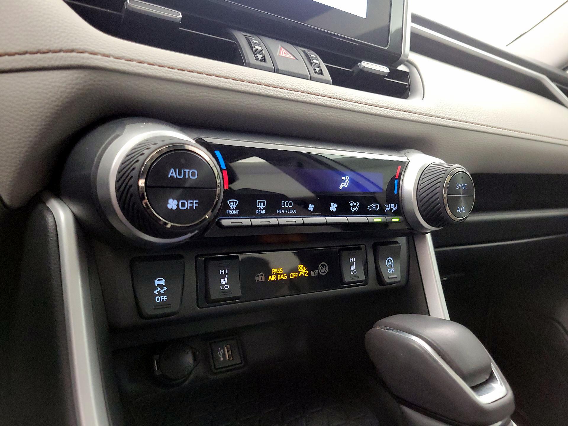 Thumbnail: 2024 Toyota RAV4 - 16