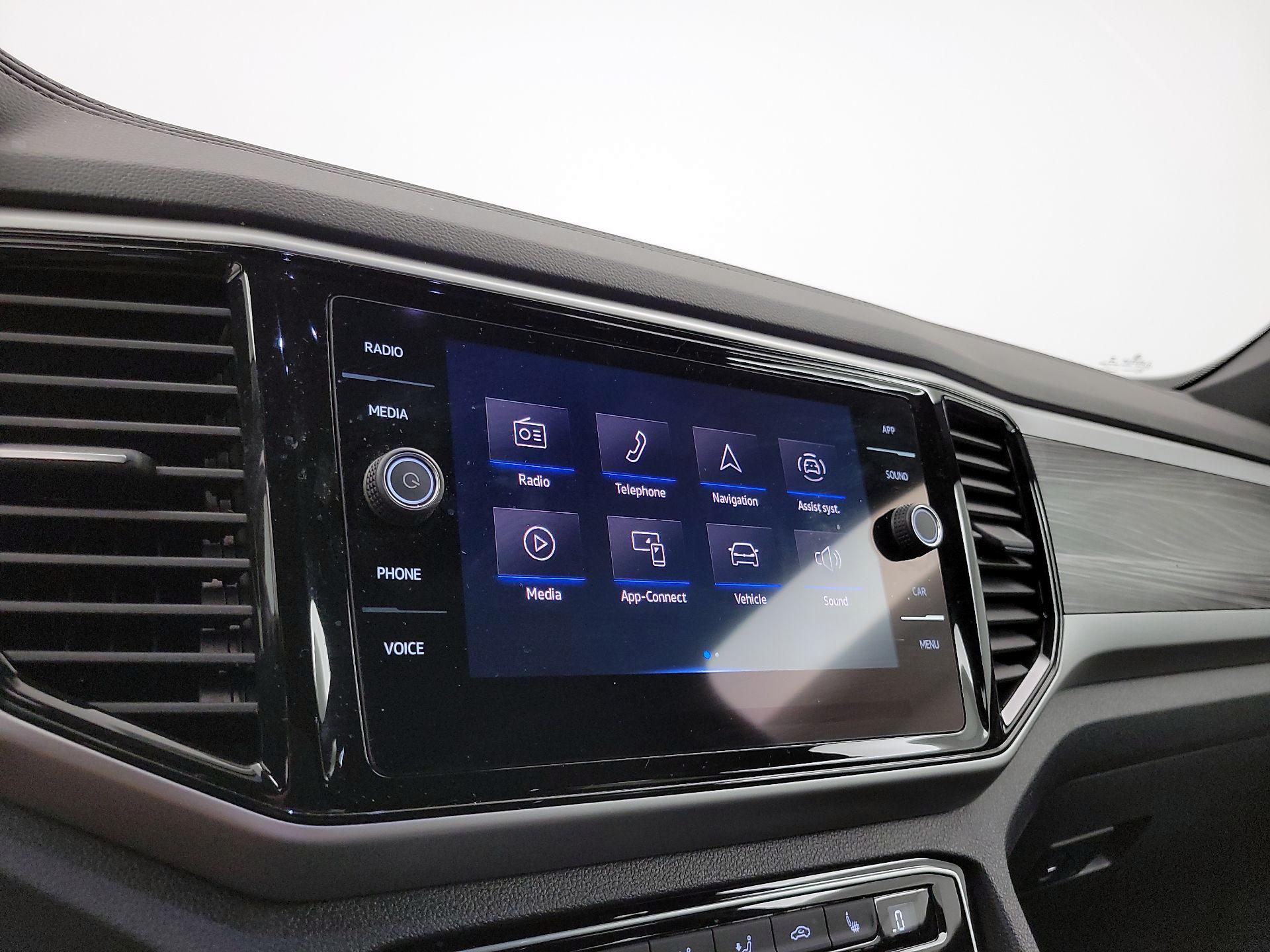 Thumbnail: 2023 Volkswagen Atlas - 15