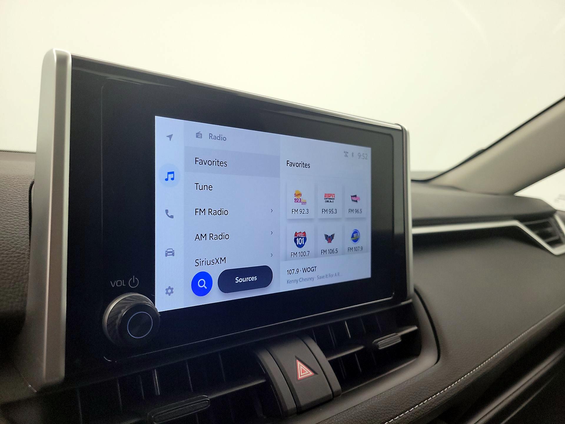 Thumbnail: 2025 Toyota RAV4 - 15