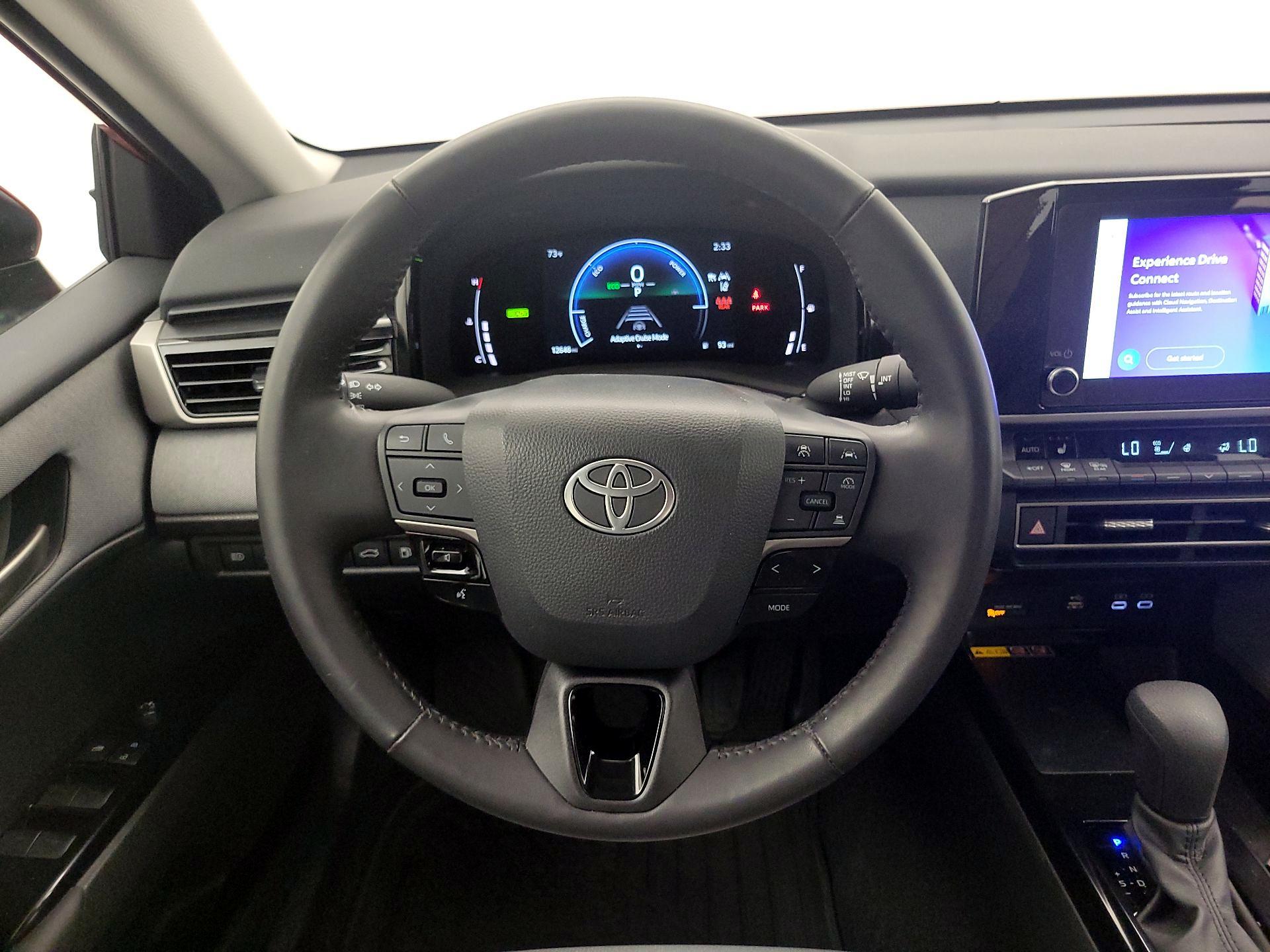 Thumbnail: 2025 Toyota Camry - 10