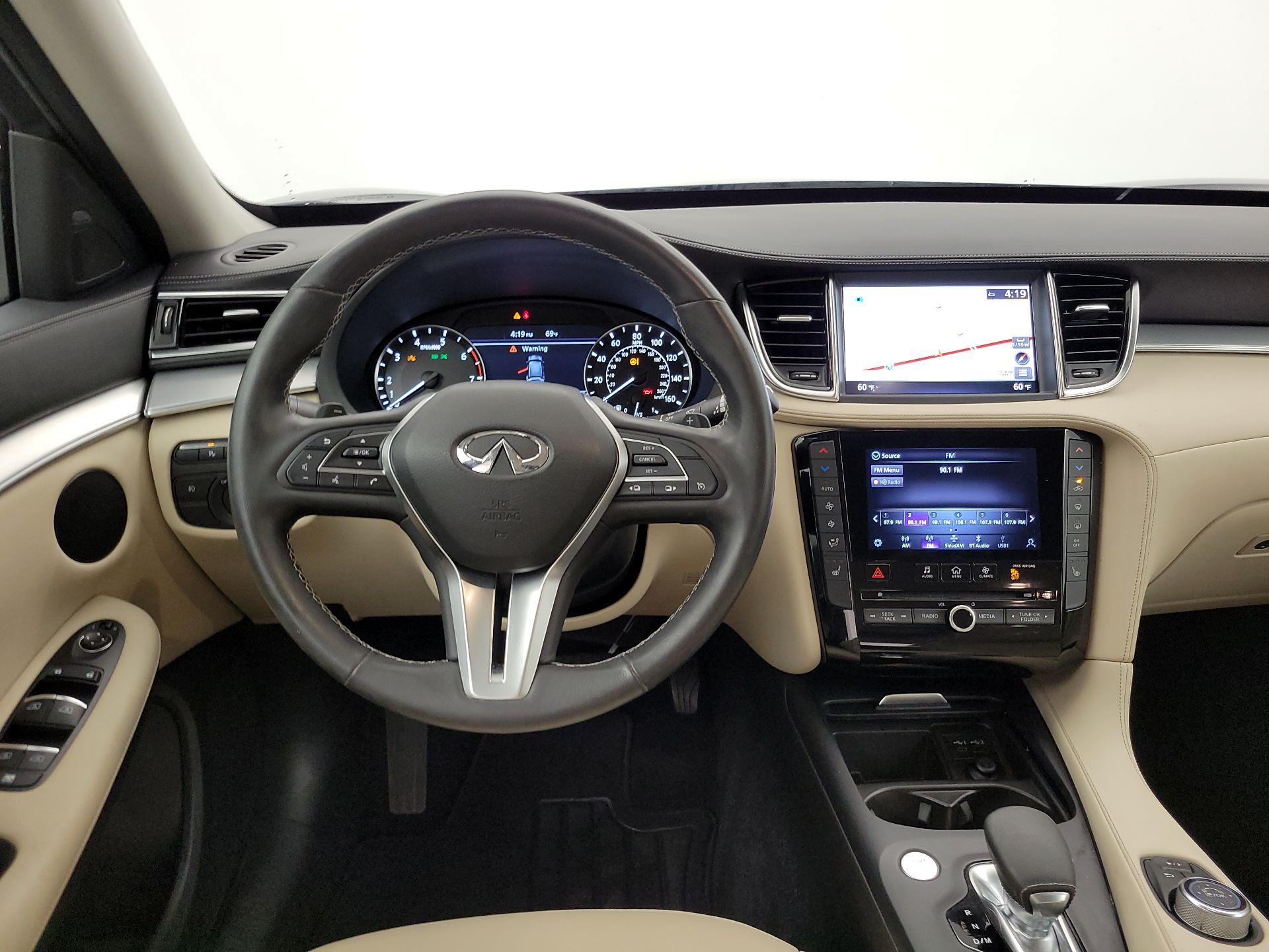 Thumbnail: 2020 INFINITI QX50 - 10