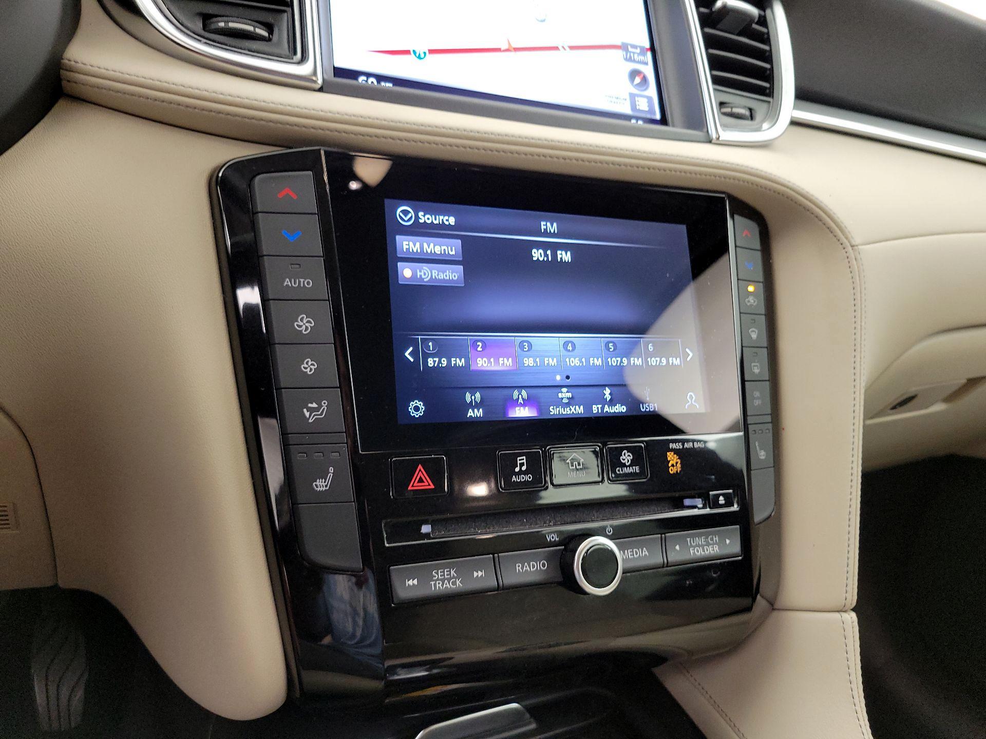 Thumbnail: 2020 INFINITI QX50 - 17