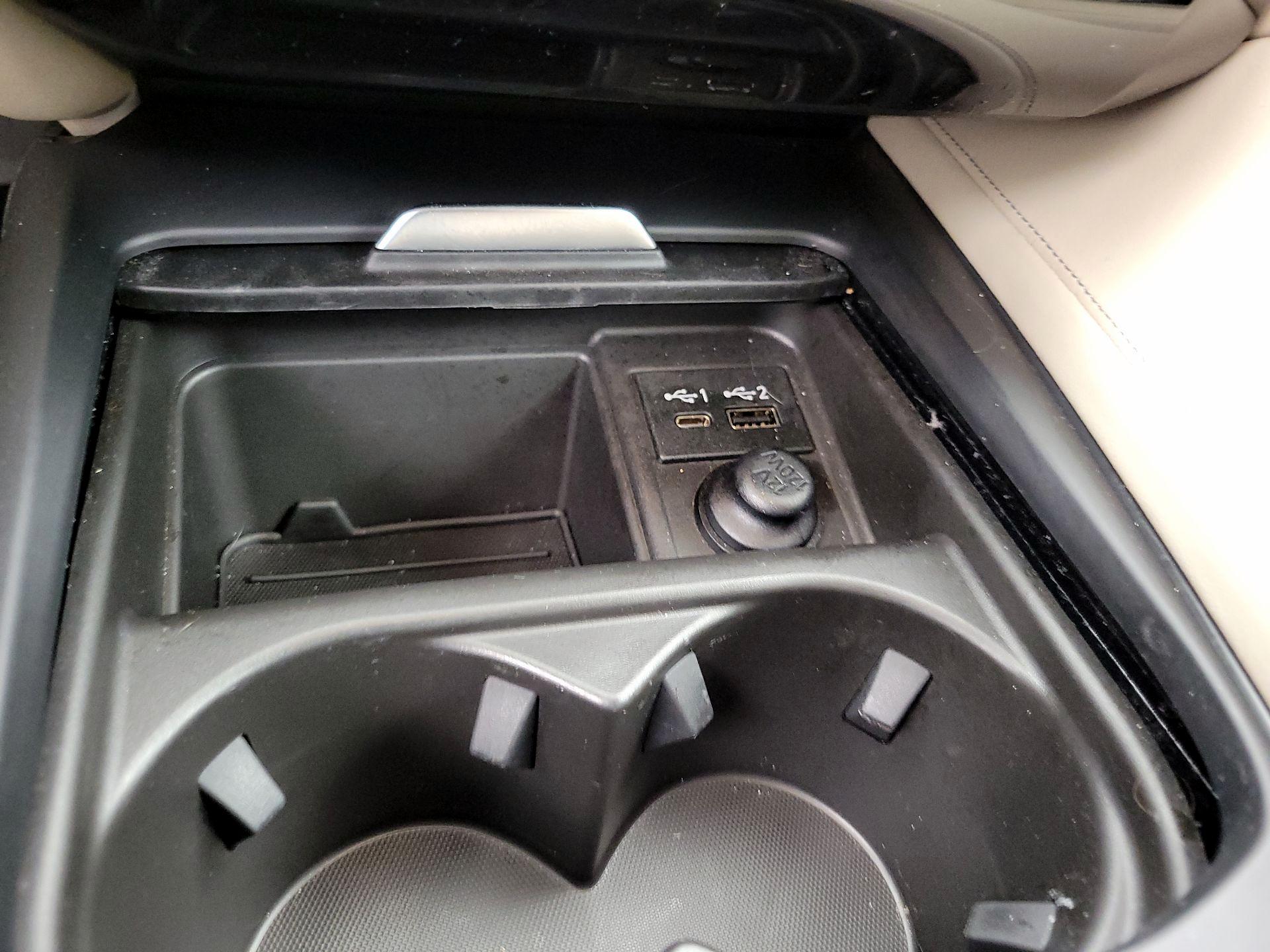 Thumbnail: 2020 INFINITI QX50 - 19