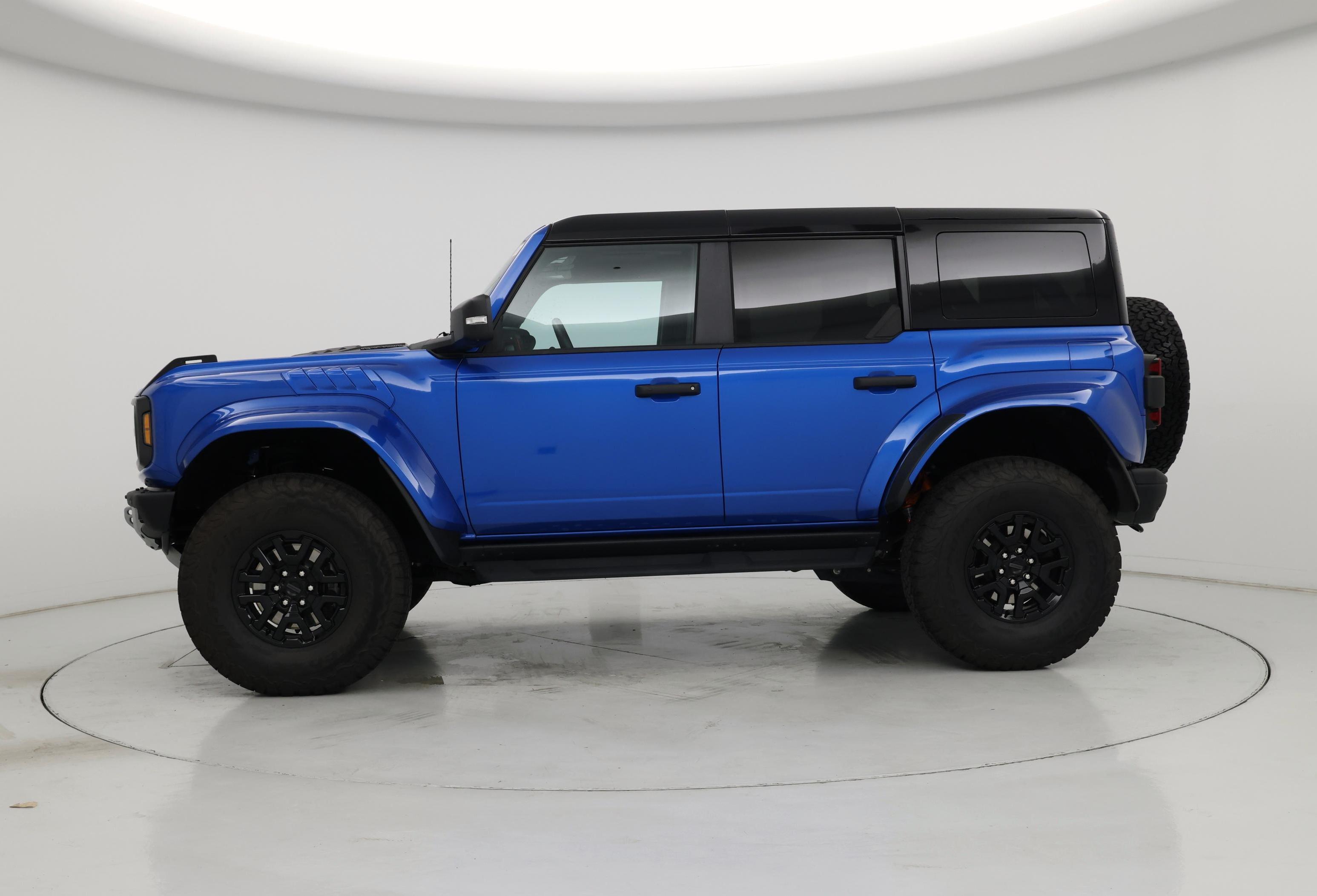 Thumbnail: 2024 Ford Bronco - 3