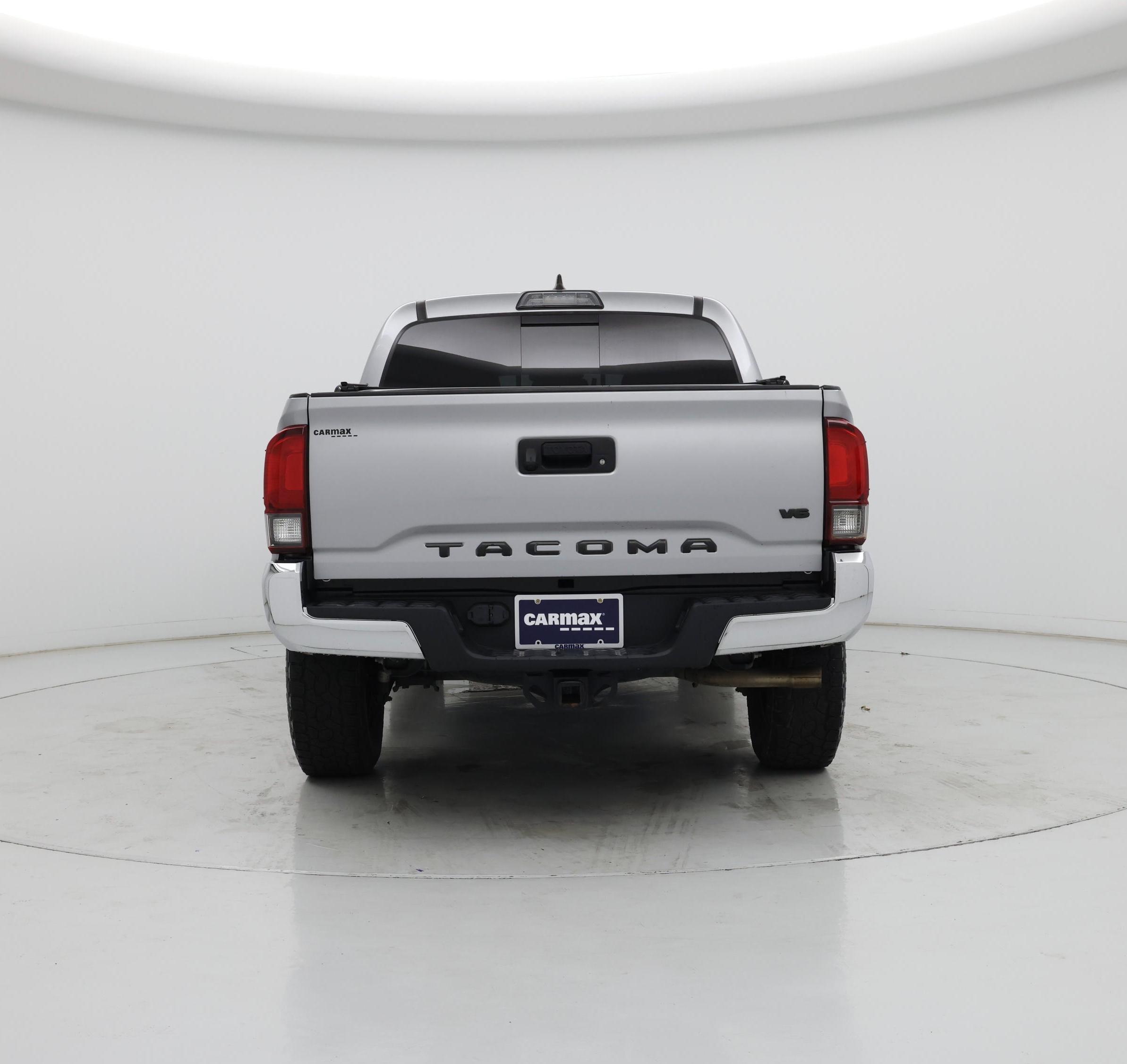 Thumbnail: 2019 Toyota Tacoma - 6