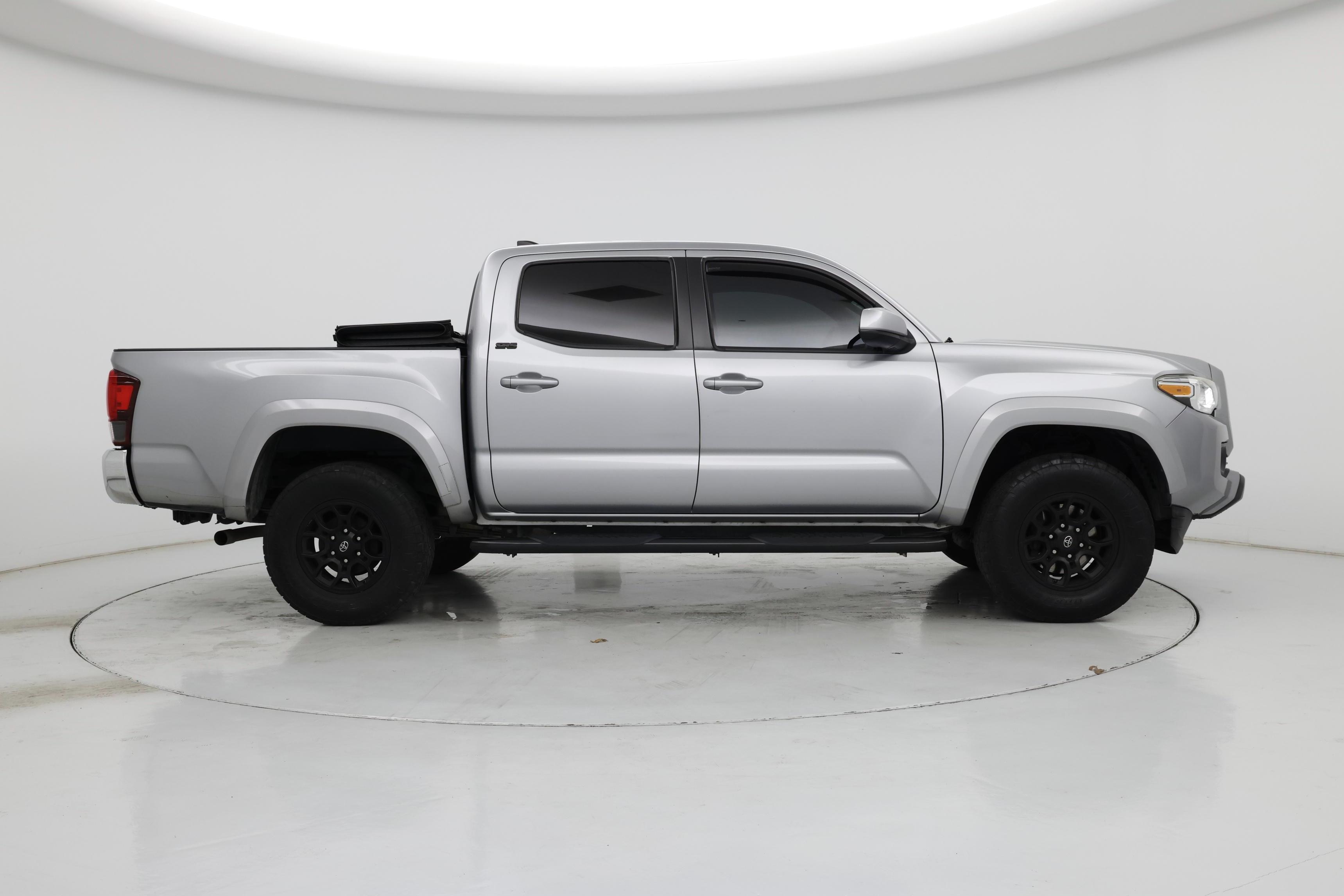 Thumbnail: 2019 Toyota Tacoma - 7