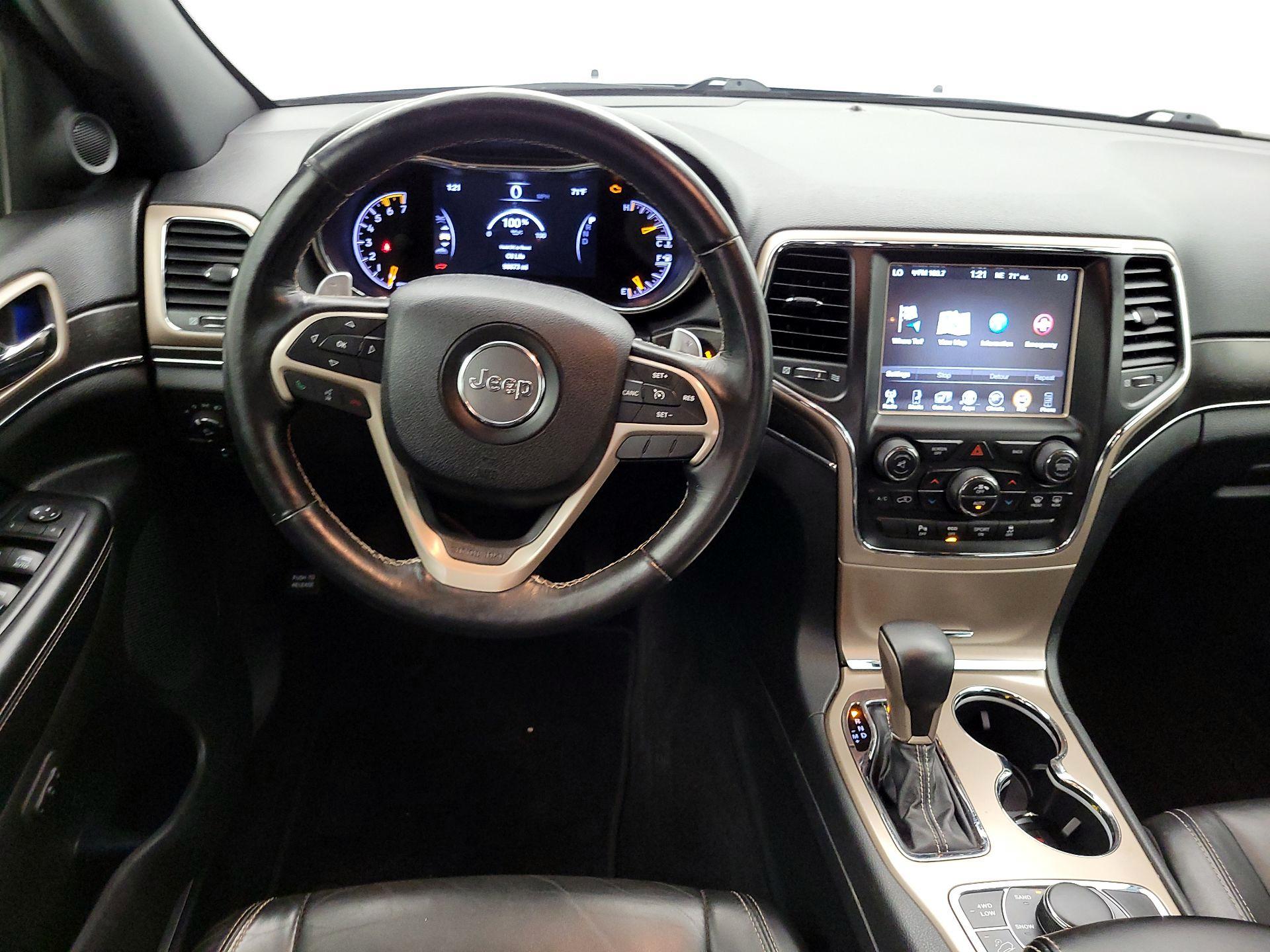 Thumbnail: 2016 Jeep Grand Cherokee - 10