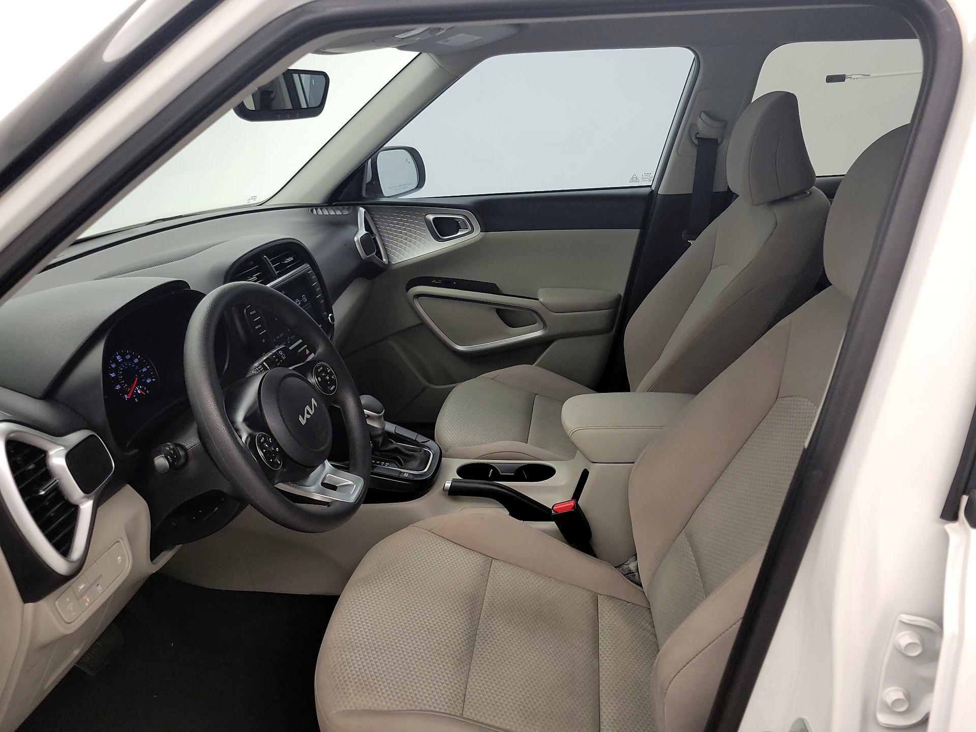 Thumbnail: 2022 Kia Soul - 11