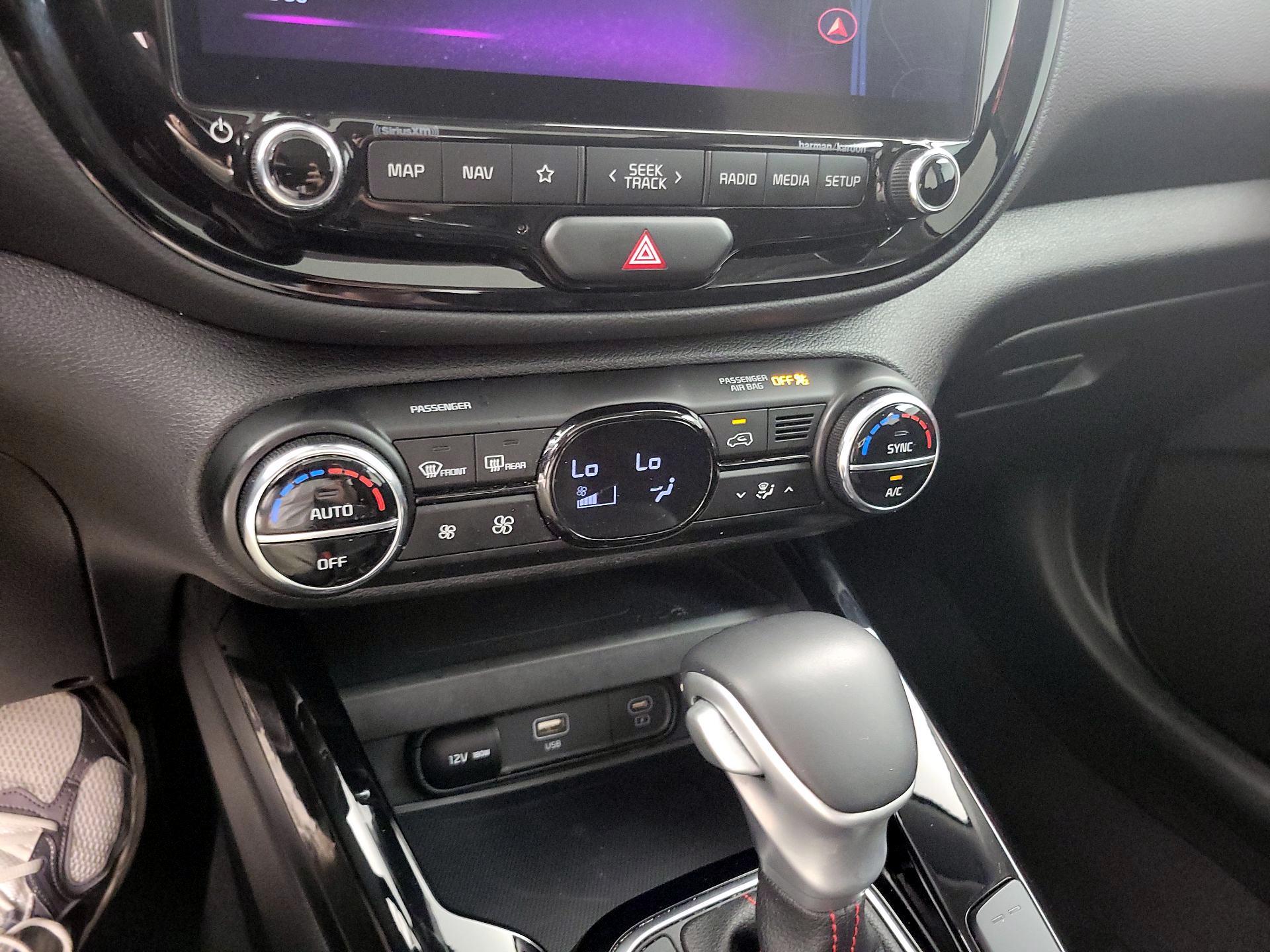 Thumbnail: 2023 Kia Soul - 16
