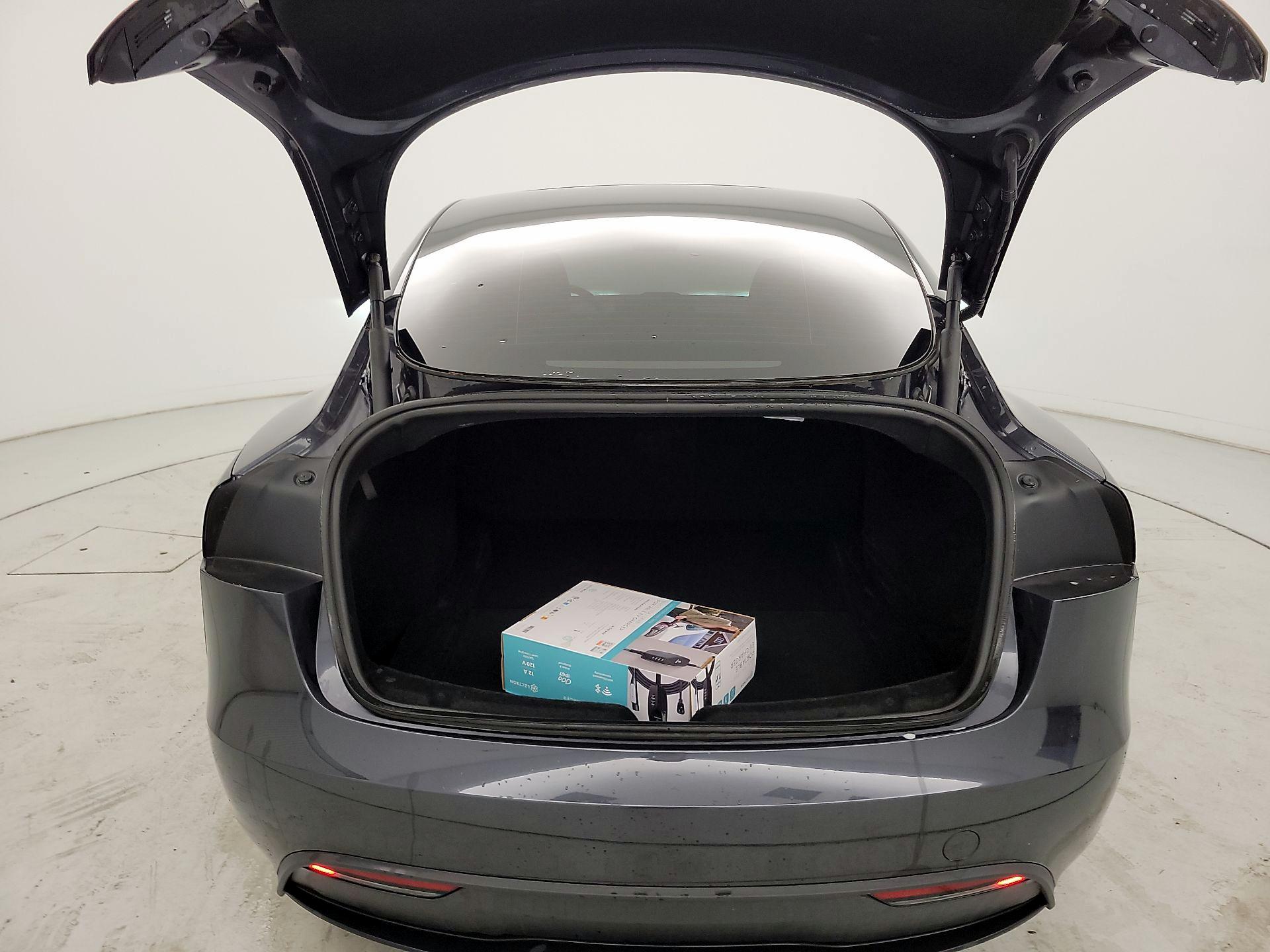 Thumbnail: 2025 Tesla Model 3 - 20