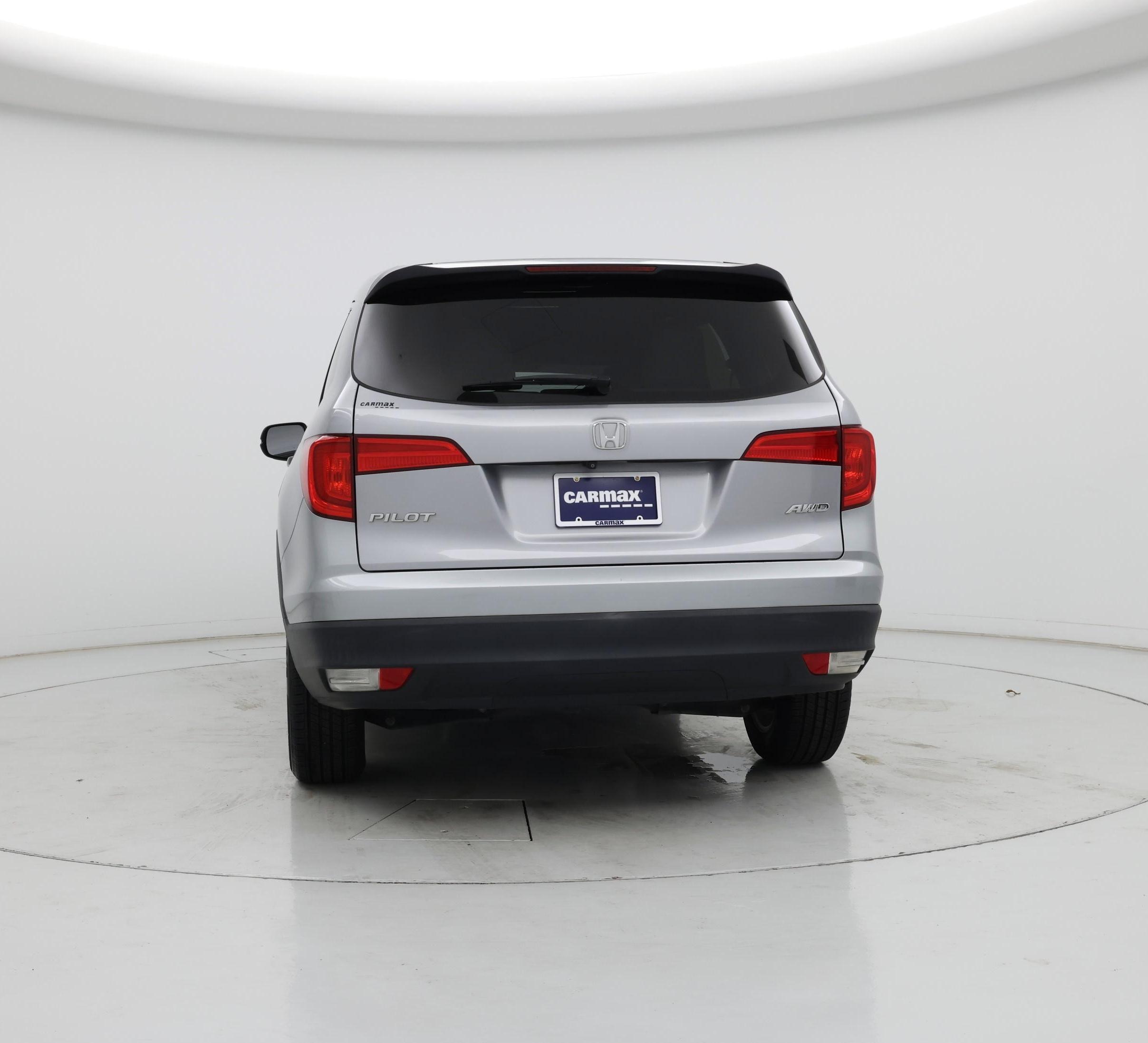 Thumbnail: 2018 Honda Pilot - 6