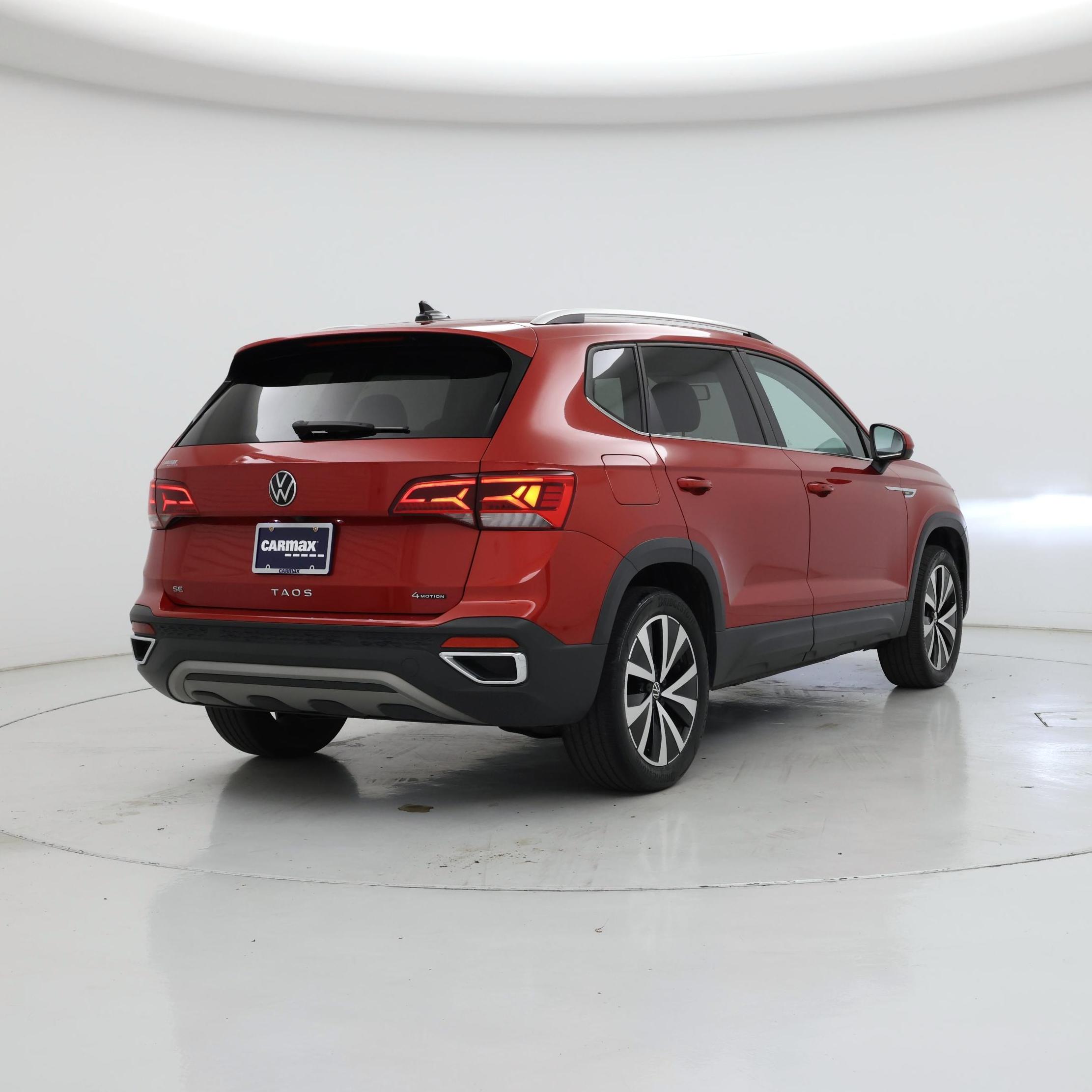 Thumbnail: 2022 Volkswagen Taos - 8