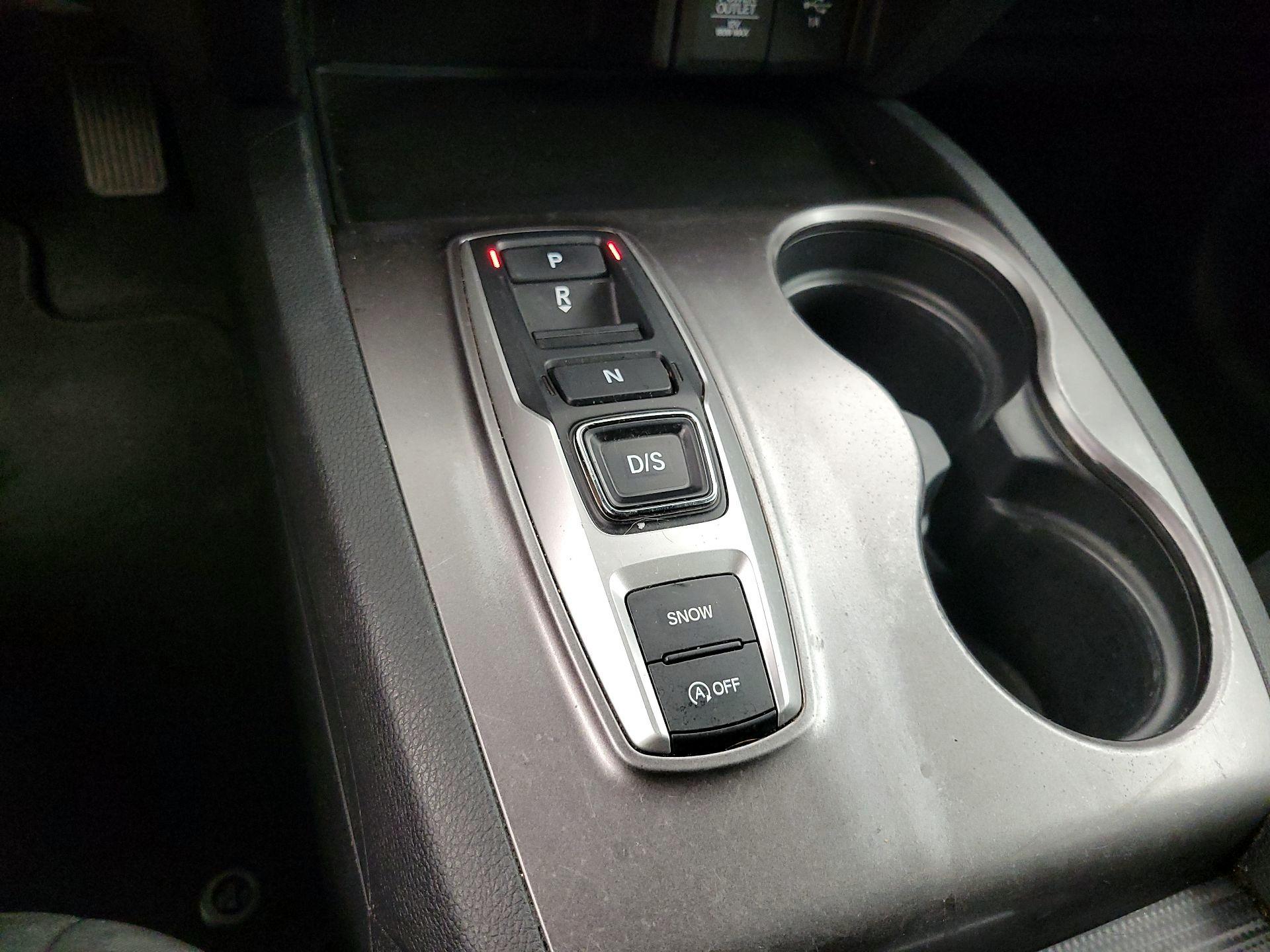 Thumbnail: 2019 Honda Passport - 17