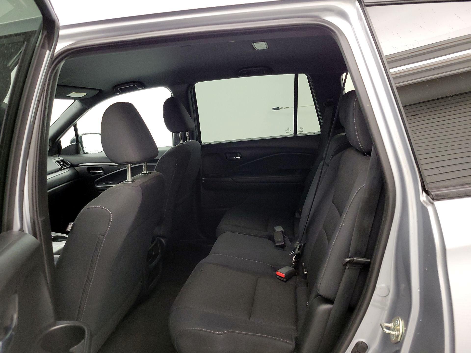 Thumbnail: 2019 Honda Passport - 19