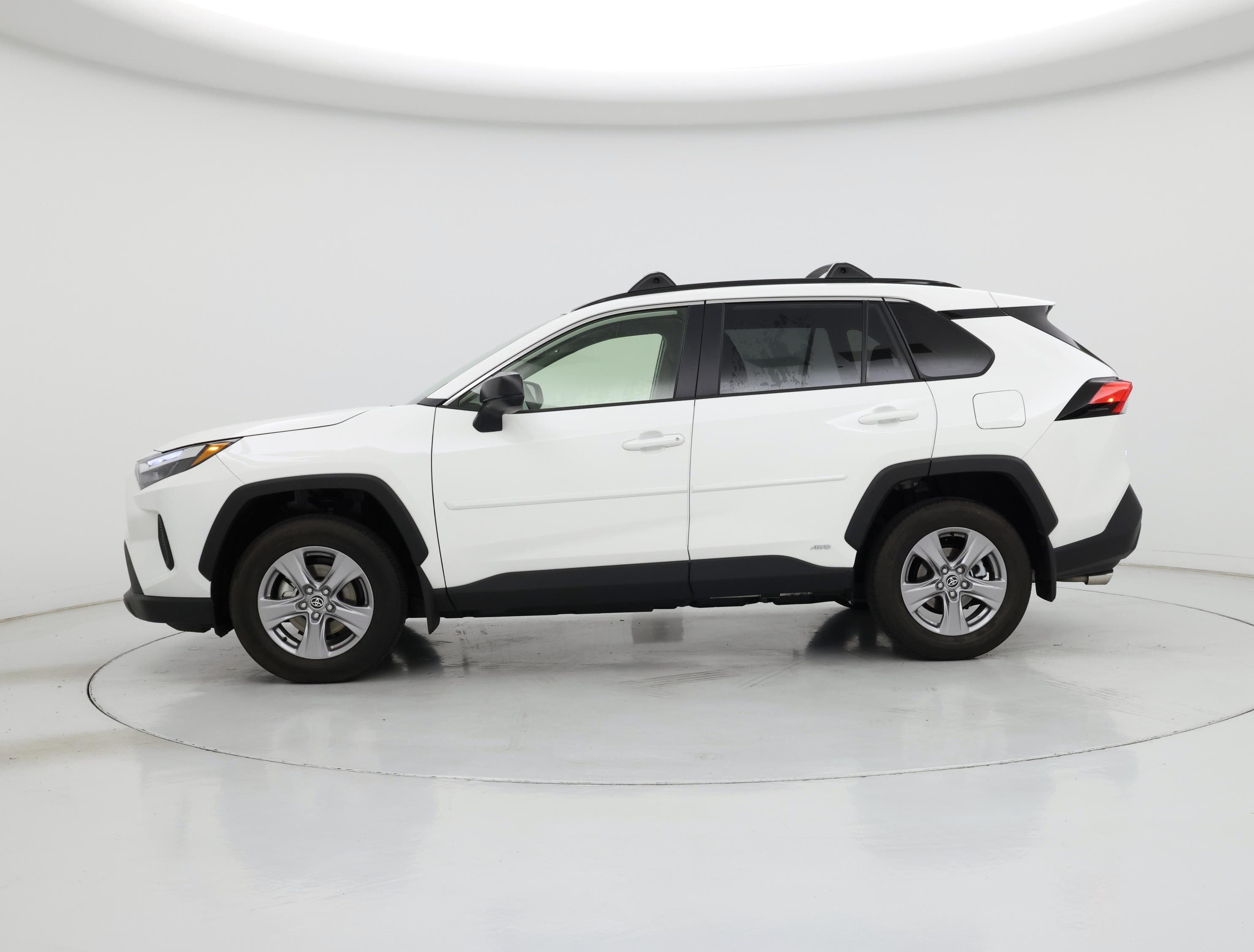 Thumbnail: 2025 Toyota RAV4 - 3