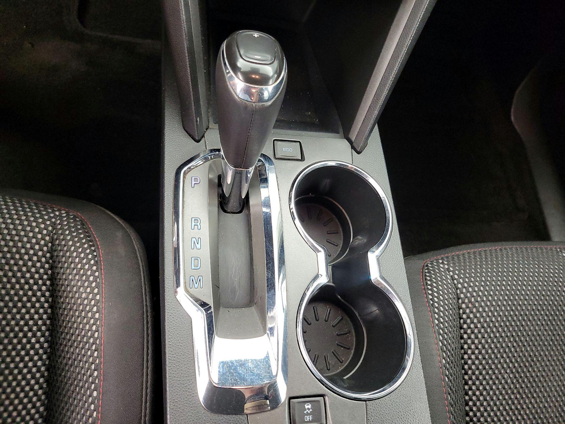 Thumbnail: 2016 Chevrolet Equinox - 17