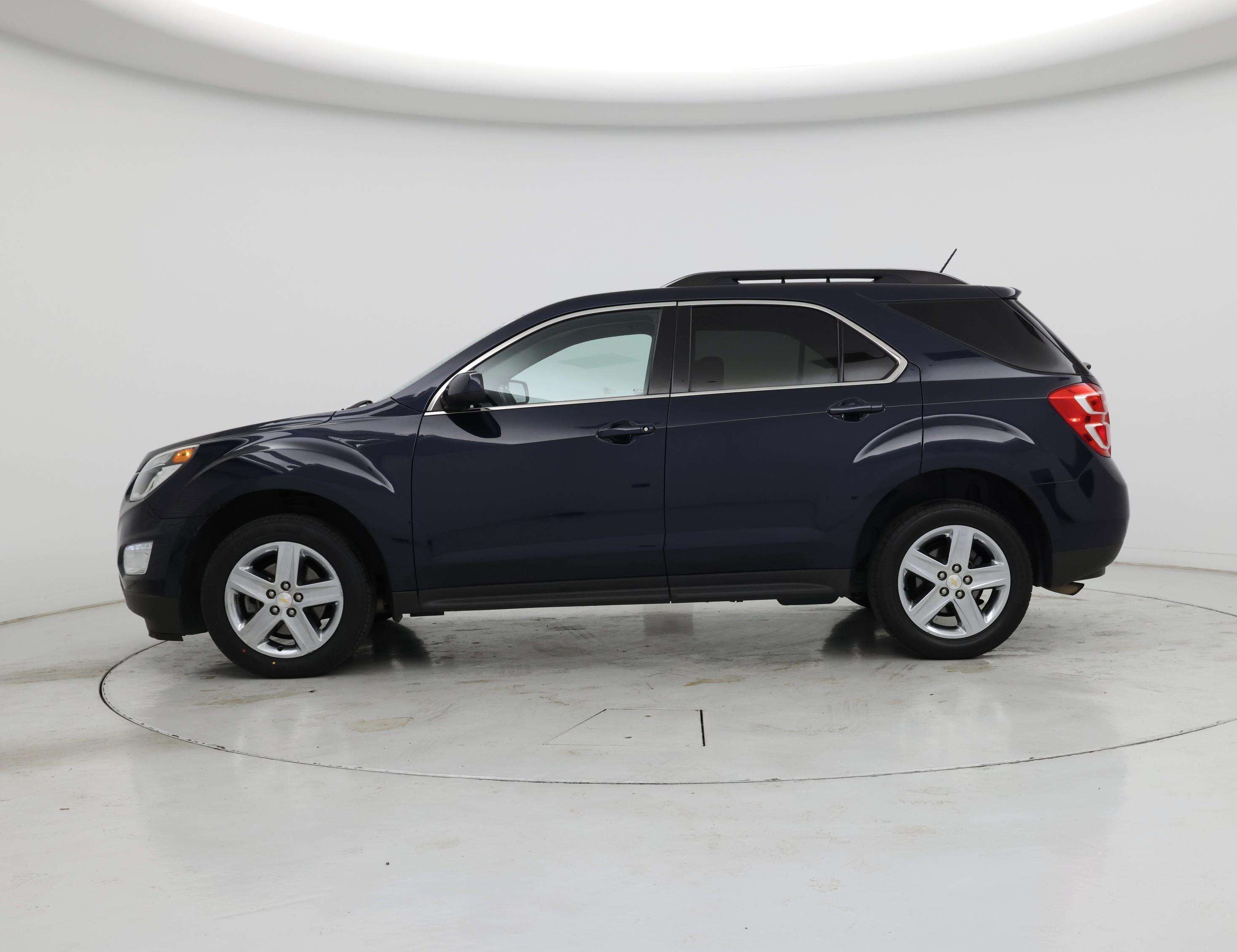 Thumbnail: 2016 Chevrolet Equinox - 3