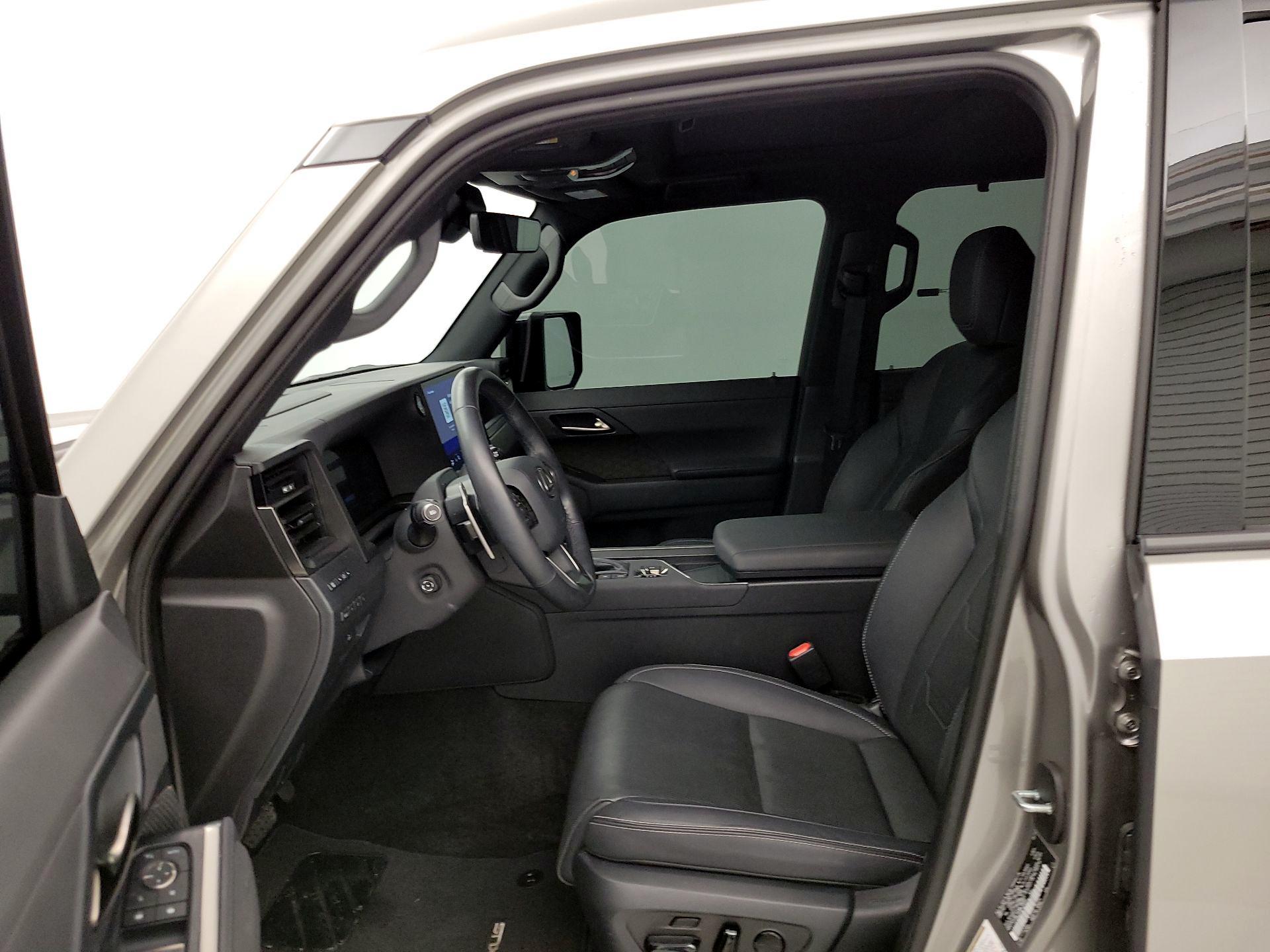 Thumbnail: 2024 Lexus GX - 11