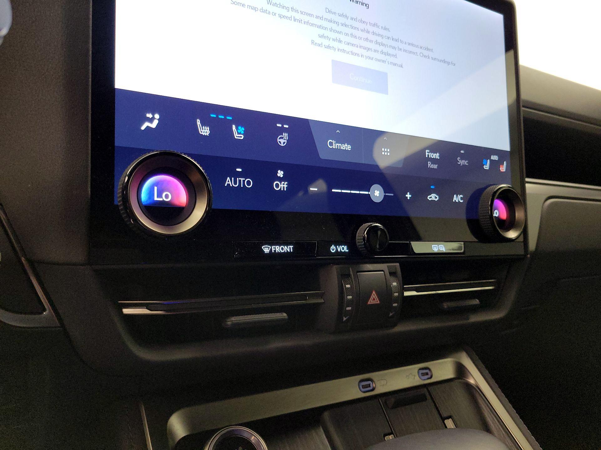 Thumbnail: 2024 Lexus GX - 16