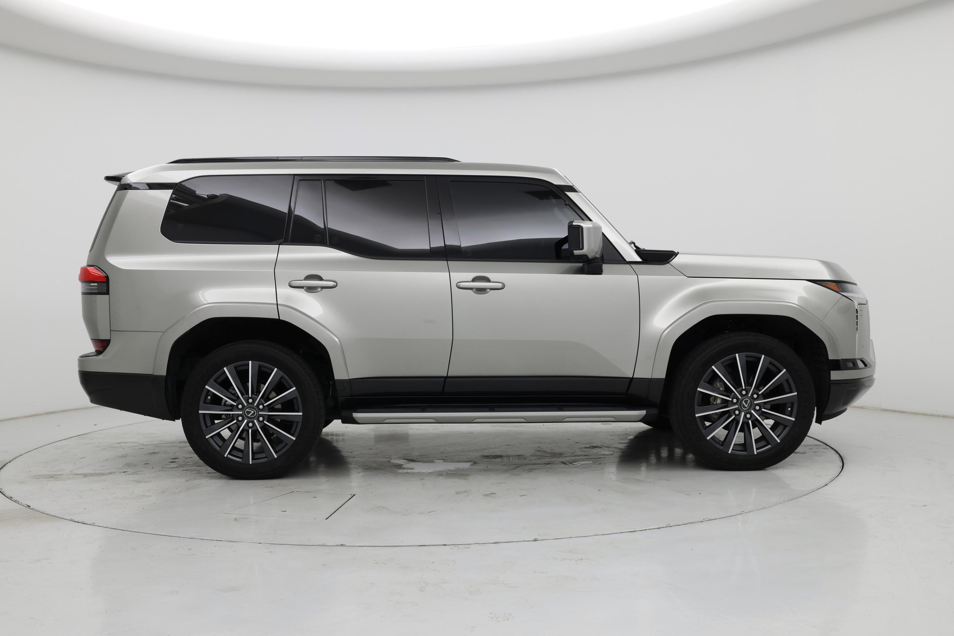 Thumbnail: 2024 Lexus GX - 7