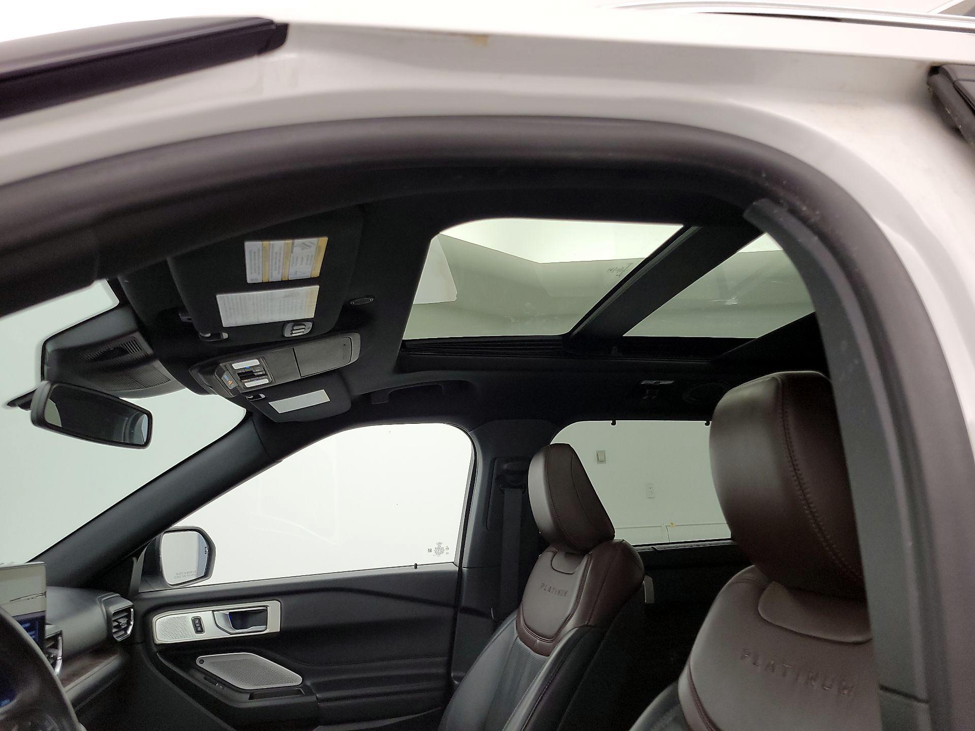 Thumbnail: 2020 Ford Explorer - 20