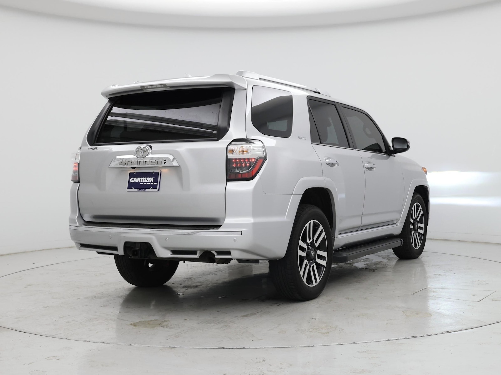 2024 Toyota 4Runner Limited - Photo 9