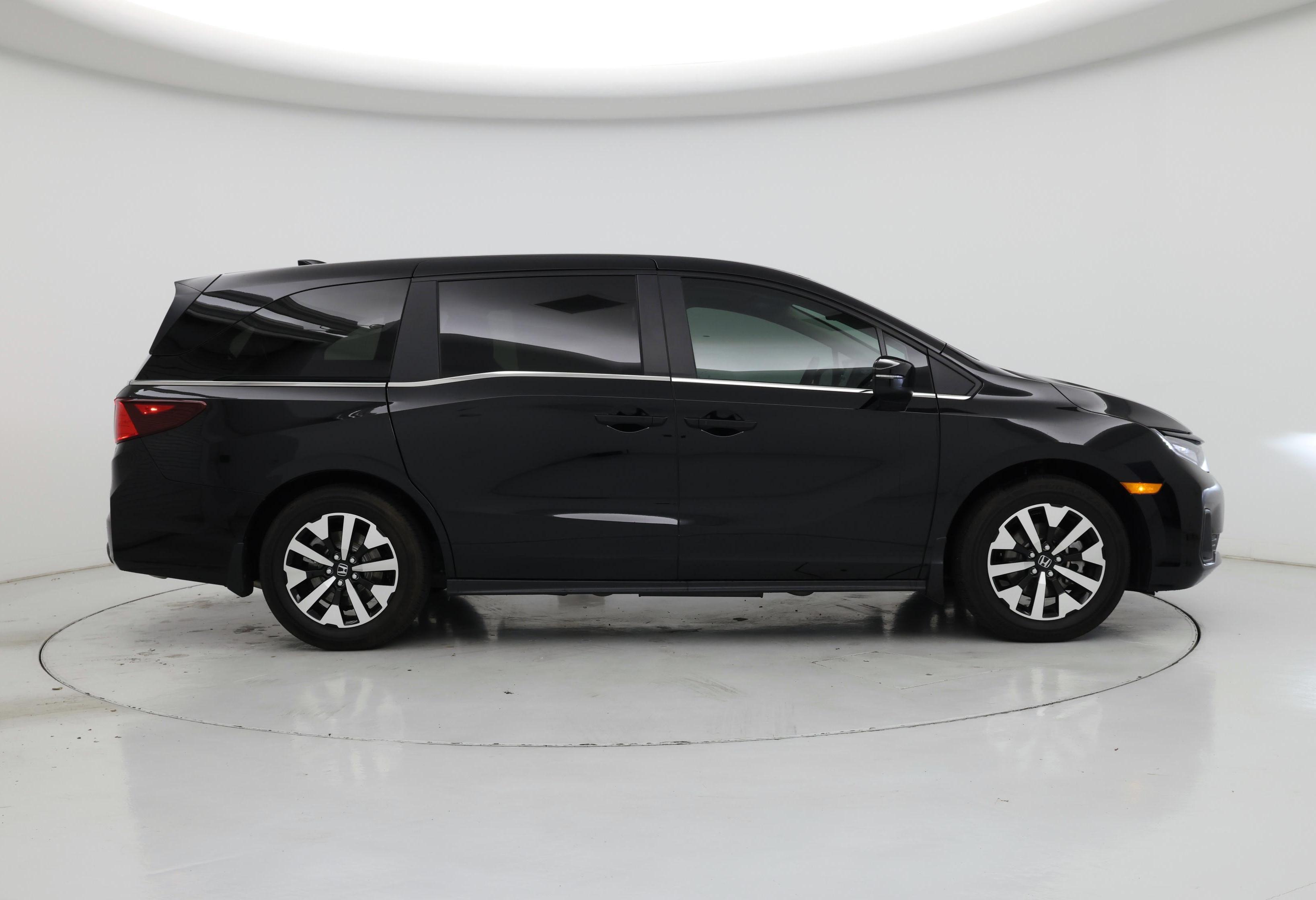 Thumbnail: 2025 Honda Odyssey - 7