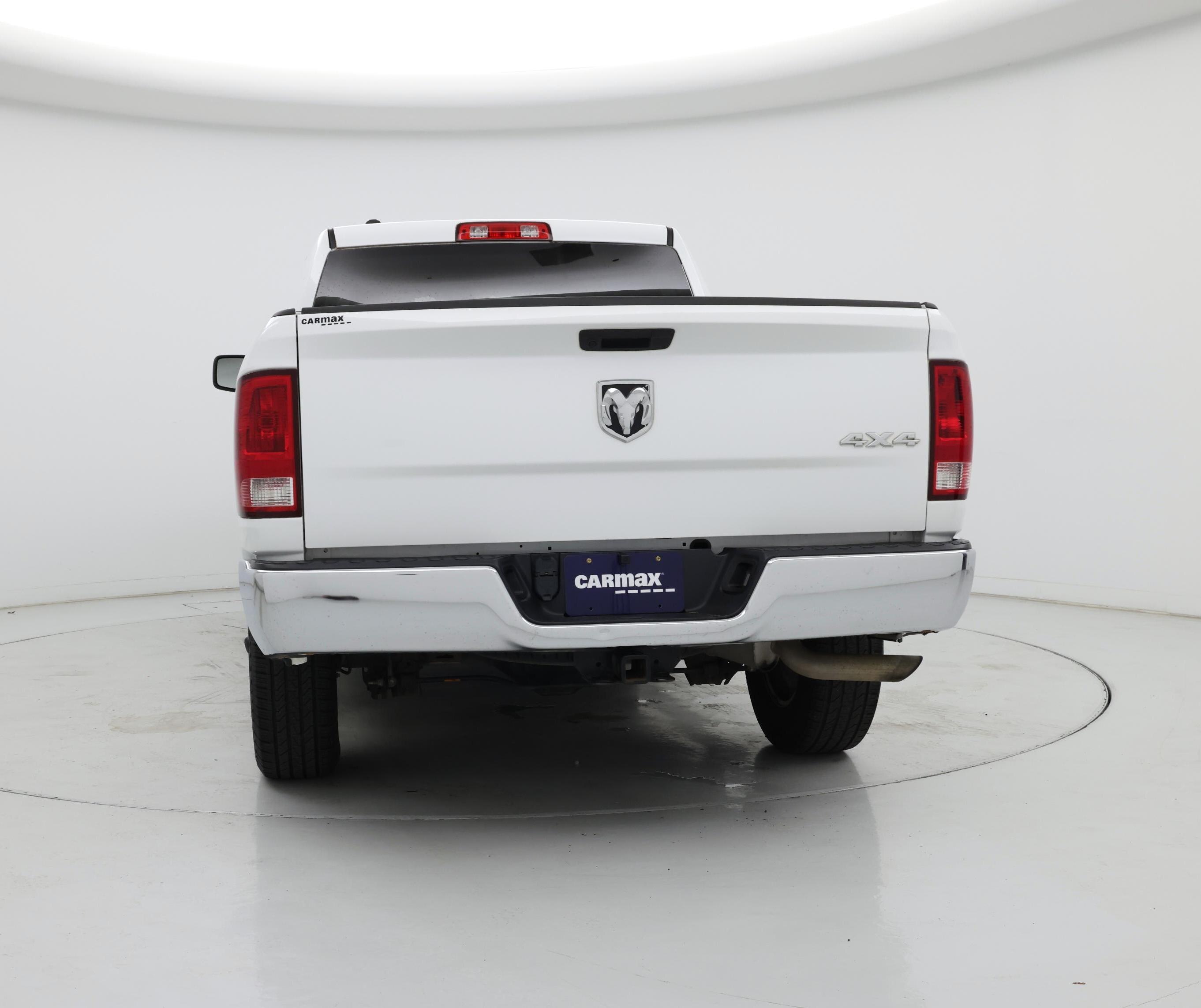 Thumbnail: 2019 RAM 1500 Classic - 6