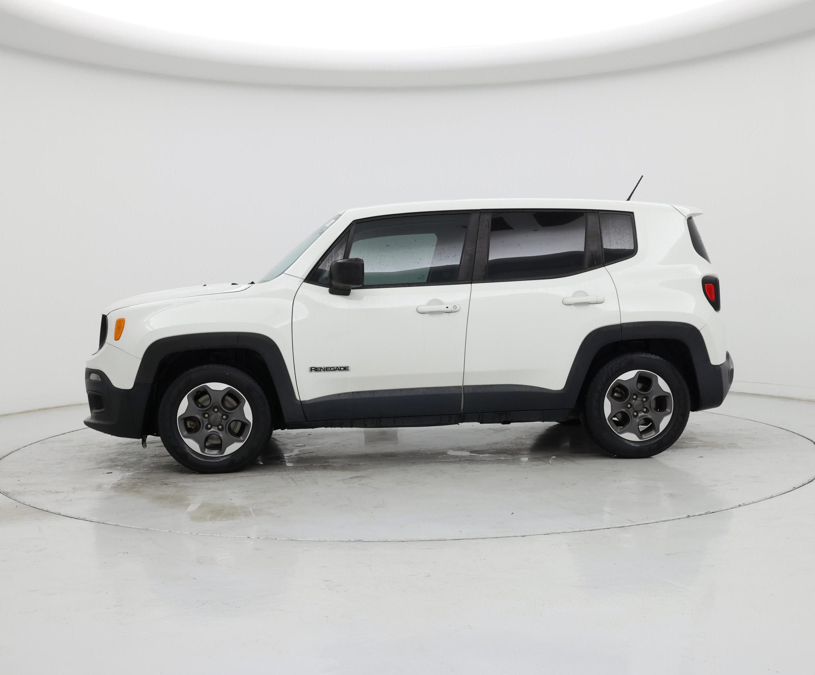 Thumbnail: 2016 Jeep Renegade - 3
