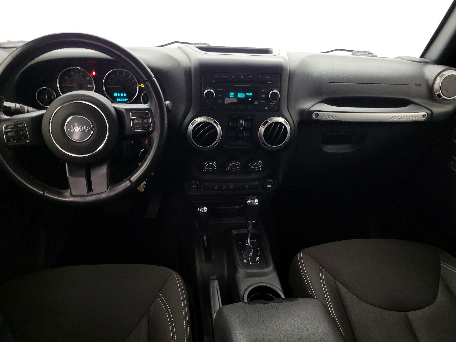Thumbnail: 2017 Jeep Wrangler - 9