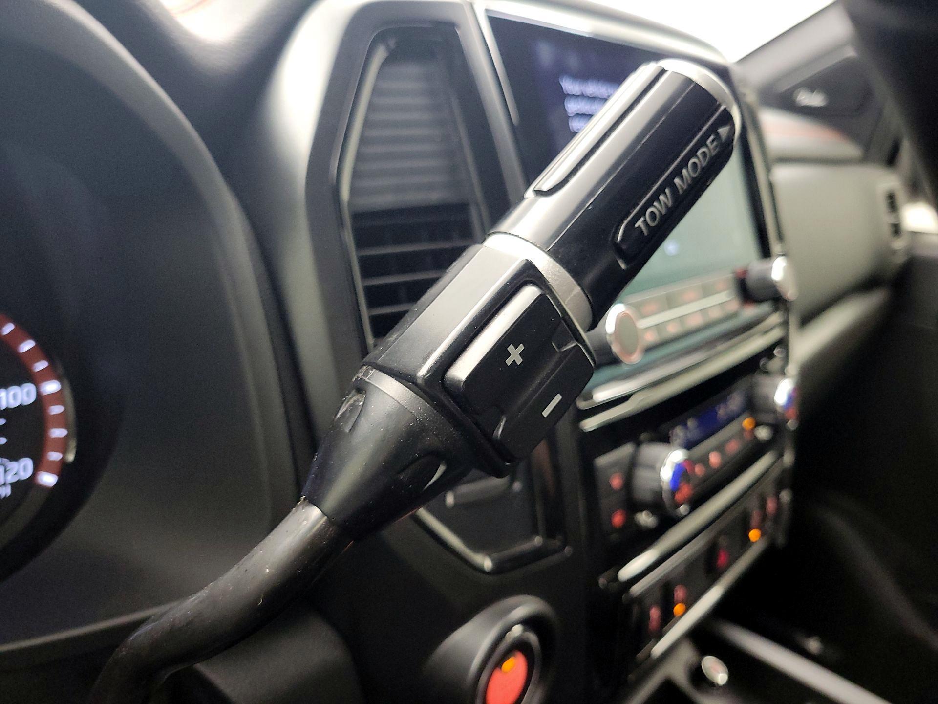 Thumbnail: 2024 Nissan Titan - 18