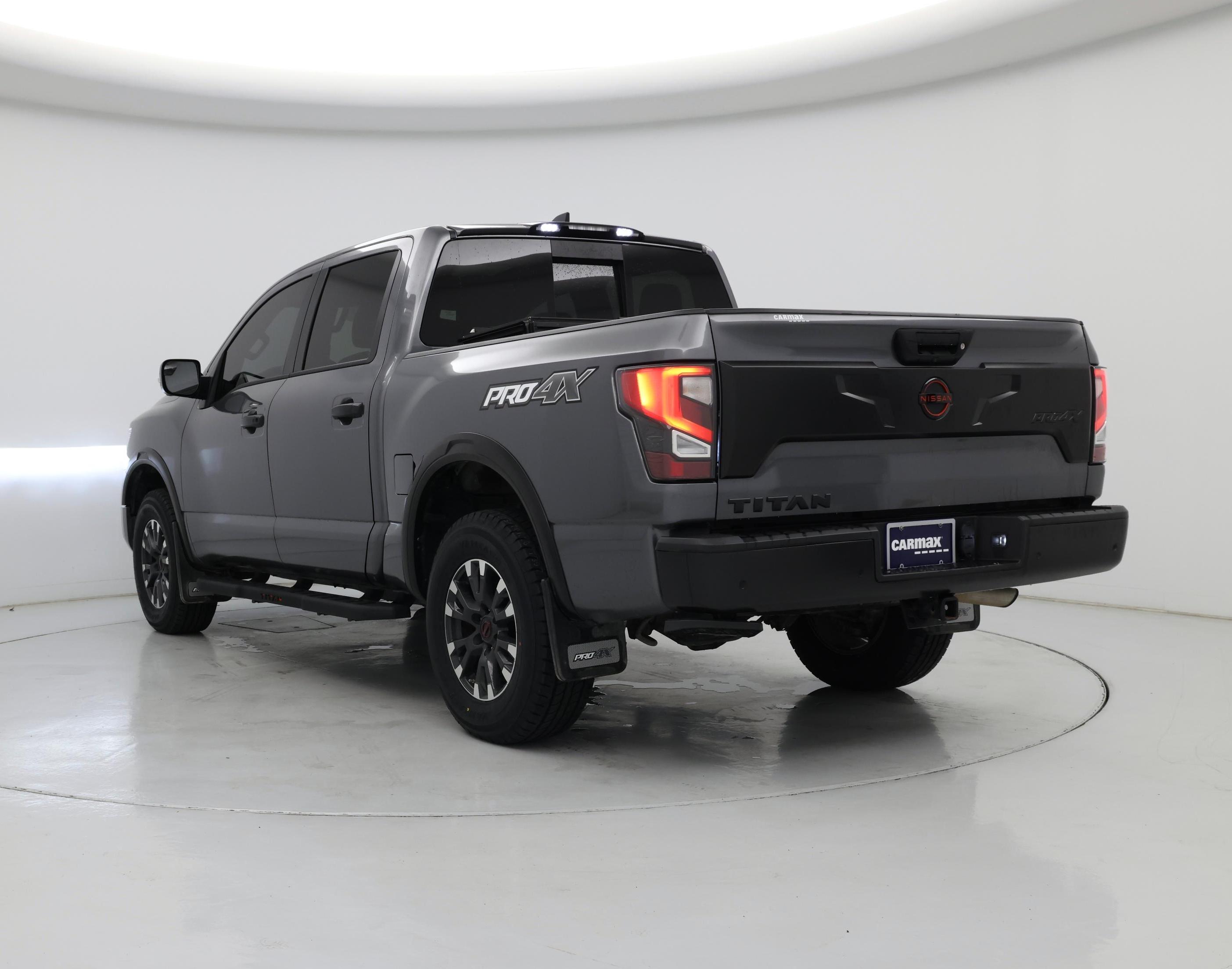 Thumbnail: 2024 Nissan Titan - 2