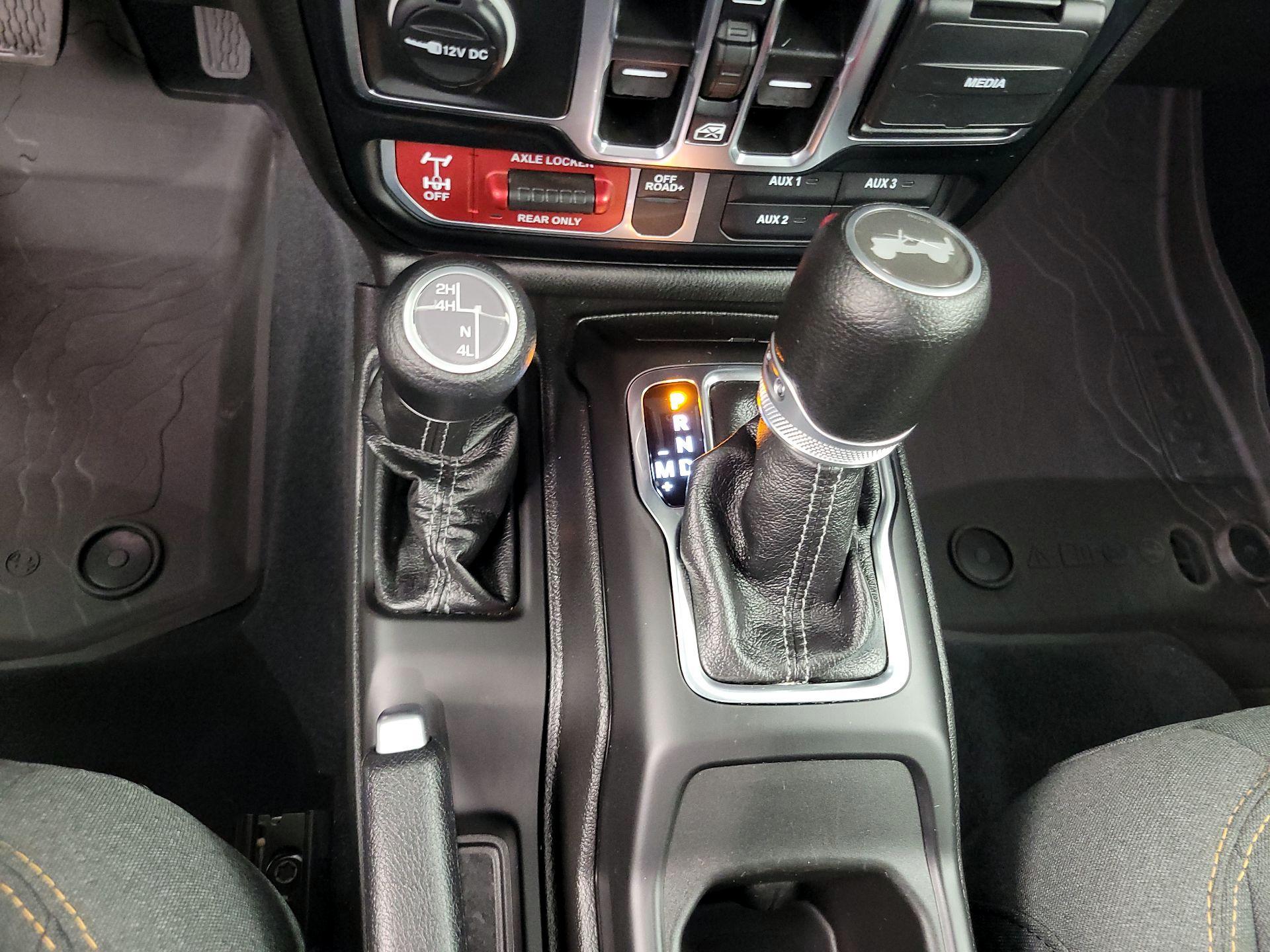 Thumbnail: 2024 Jeep Wrangler - 17