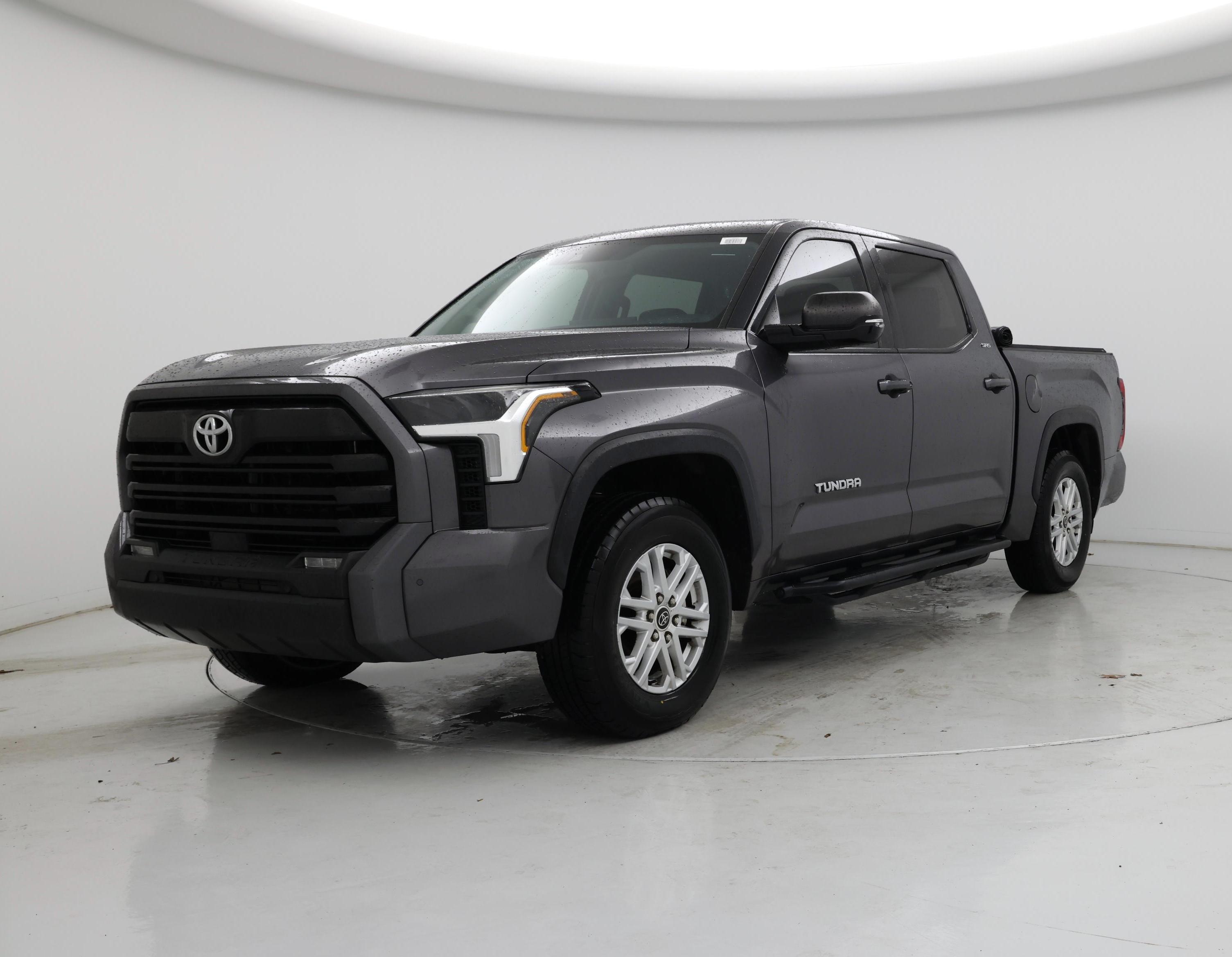 Thumbnail: 2022 Toyota Tundra - 4
